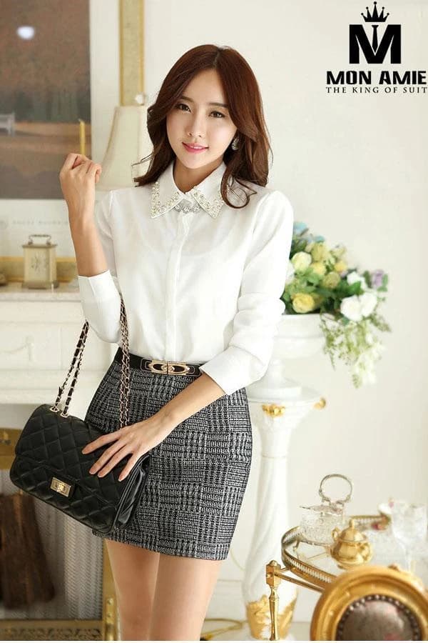 Sơ Mi Trắng Cổ Đính Ngọc