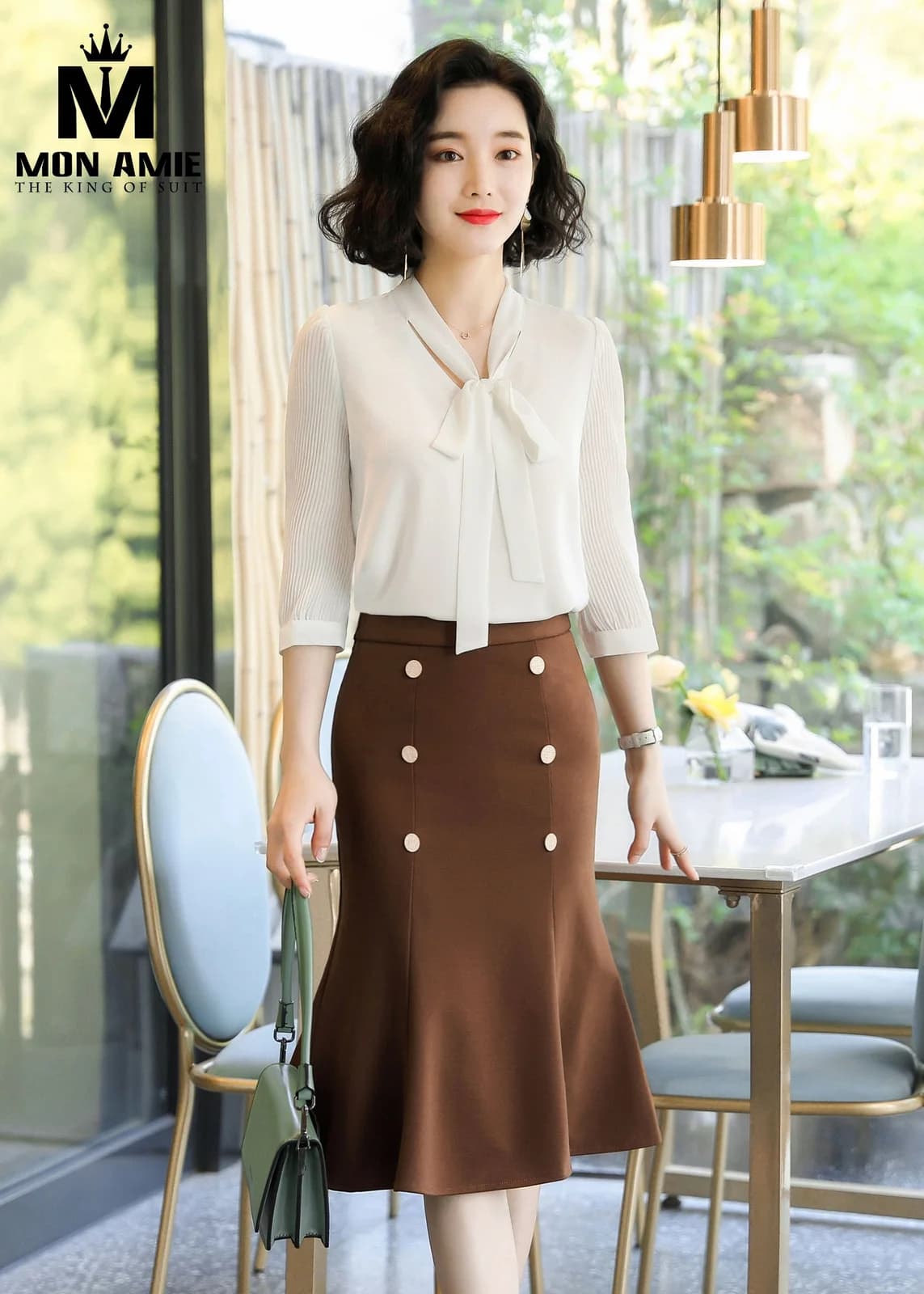 Áo Trắng Cổ Nơ Tay Xếp Ly Phối Chân Váy Đuôi Cá Nâu