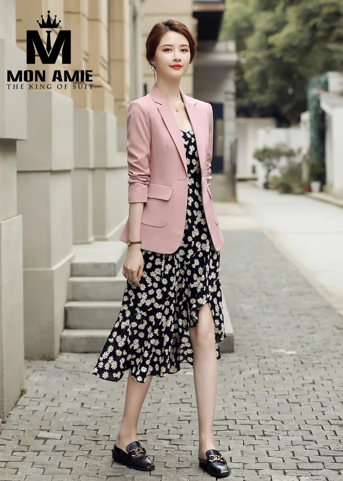 Áo Vest Nữ Hồng Phấn Túi Nắp Phối Đầm Hoa Cúc