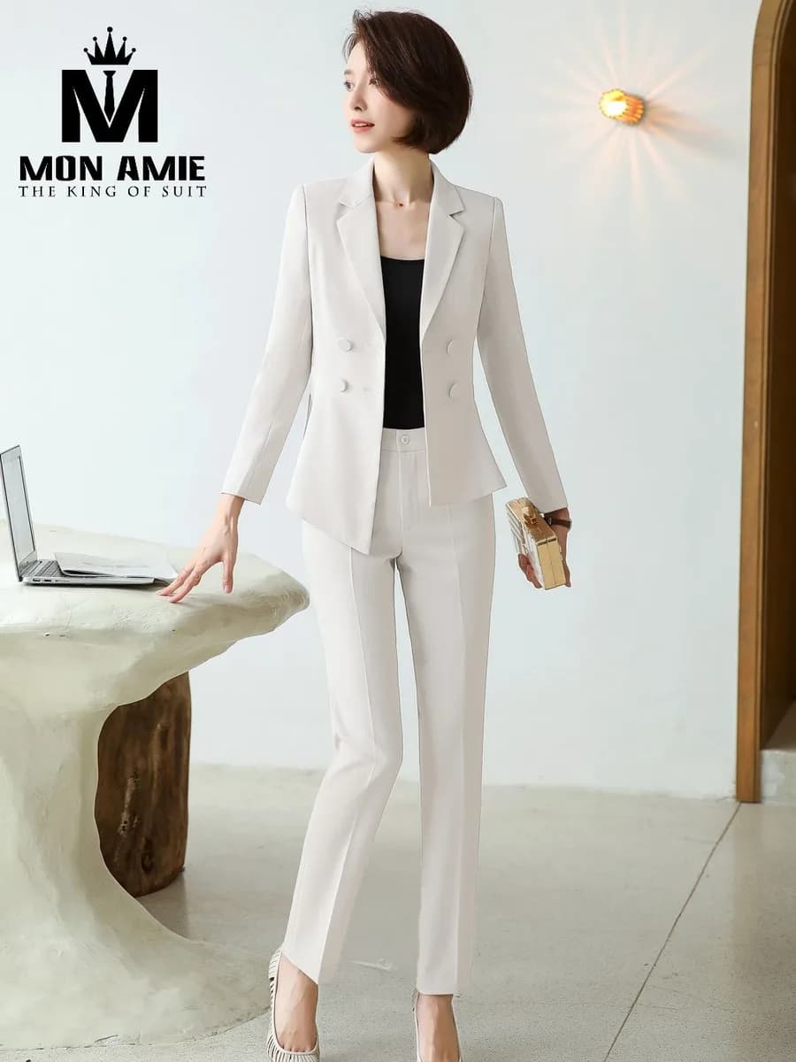 Suit Nữ Trắng Kem Ve Sam Hai Hàng Nút Quần Ống Đứng