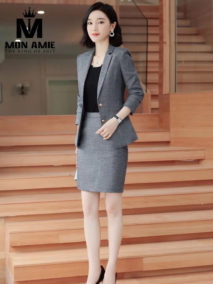 Suit Nữ Xám Vải Kẻ Caro Nhuyễn Nút Đồng Chân Váy