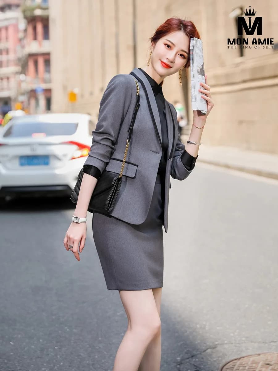 Suit Nữ Xám Viền Đen Ve Sam Chân Váy Ôm