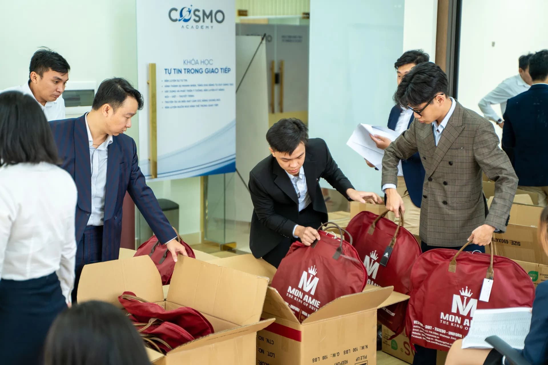 Đồng phục COSMO — Mon Amie