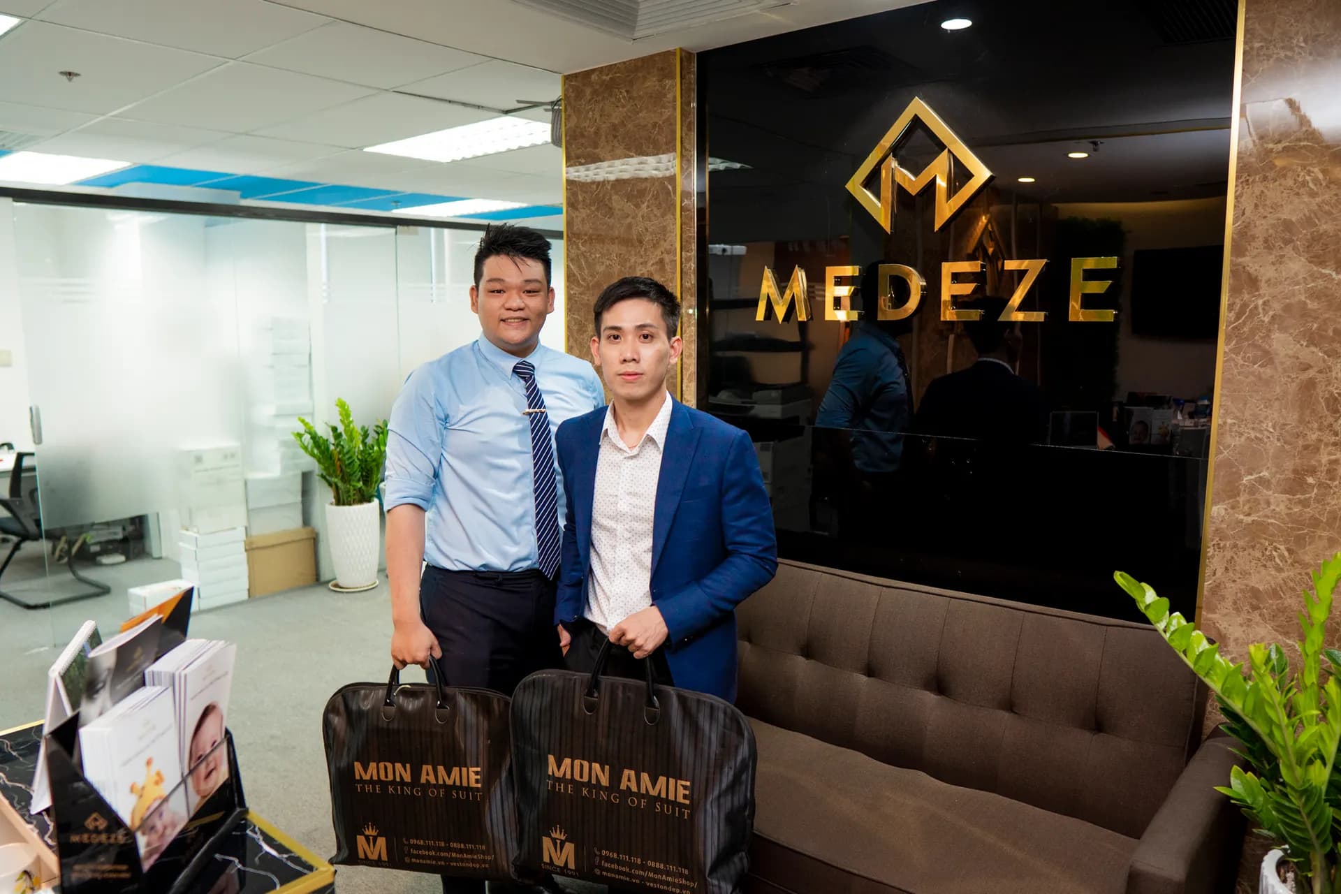 Đồng phục MEDEZE — Mon Amie