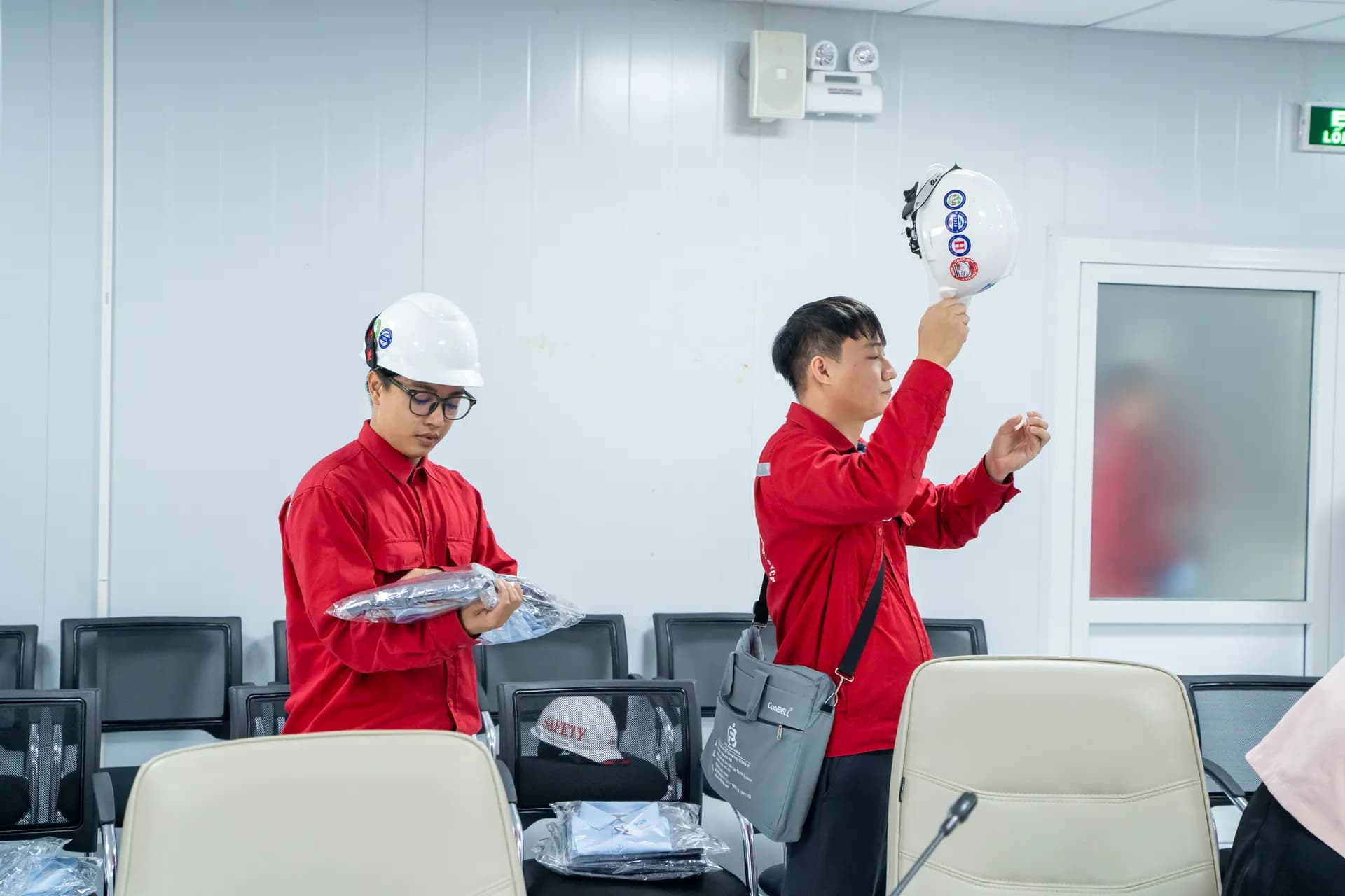 Đồng phục Petro Nhơn Trạch — Mon Amie