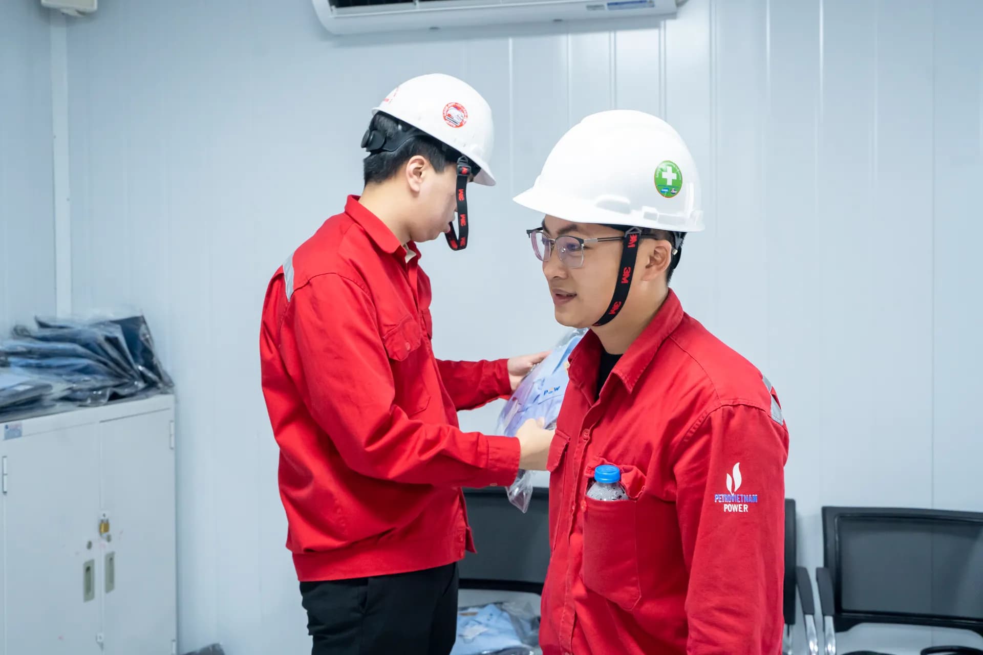 Đồng phục Petro Nhơn Trạch — Mon Amie