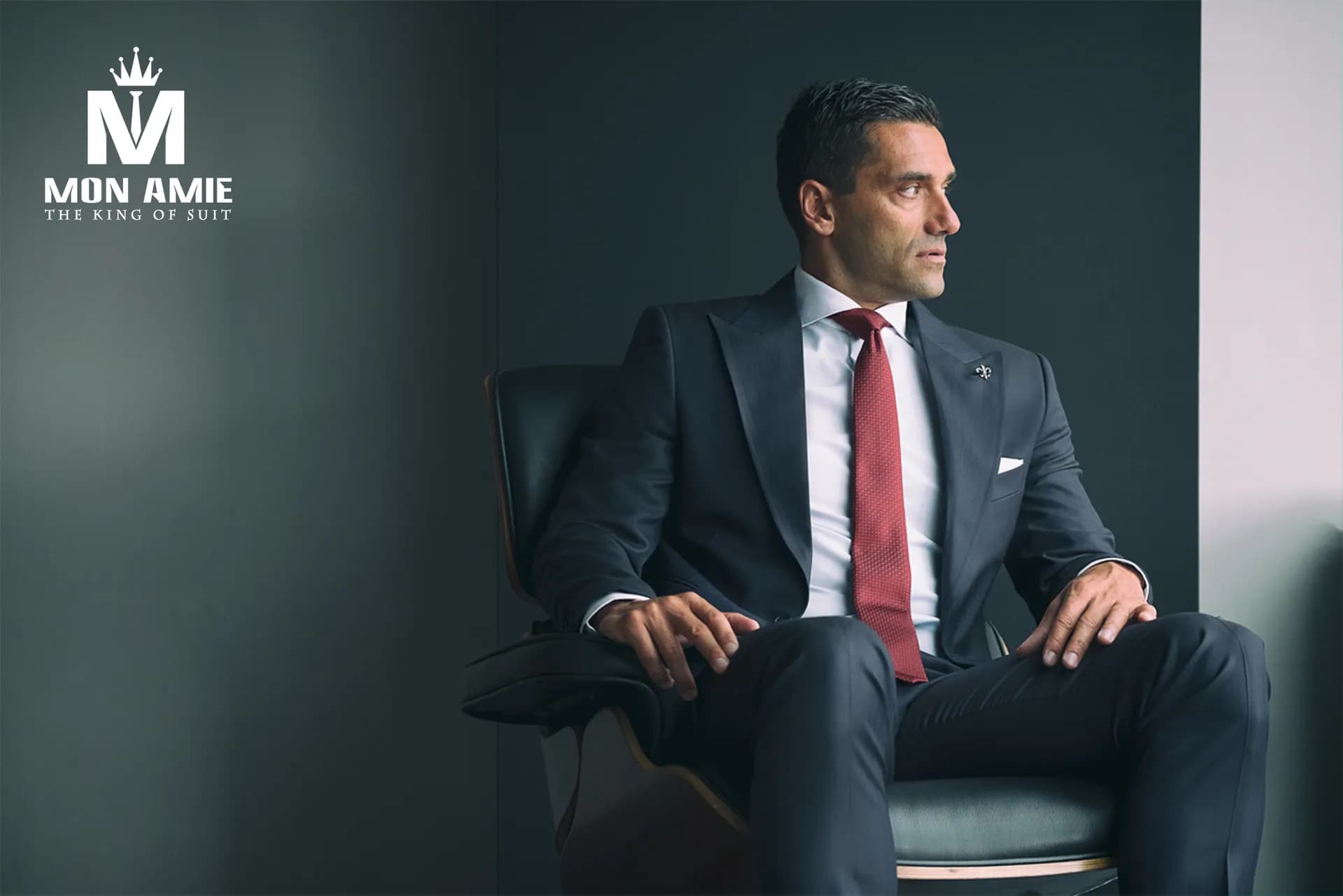 Business Man — Mon Amie