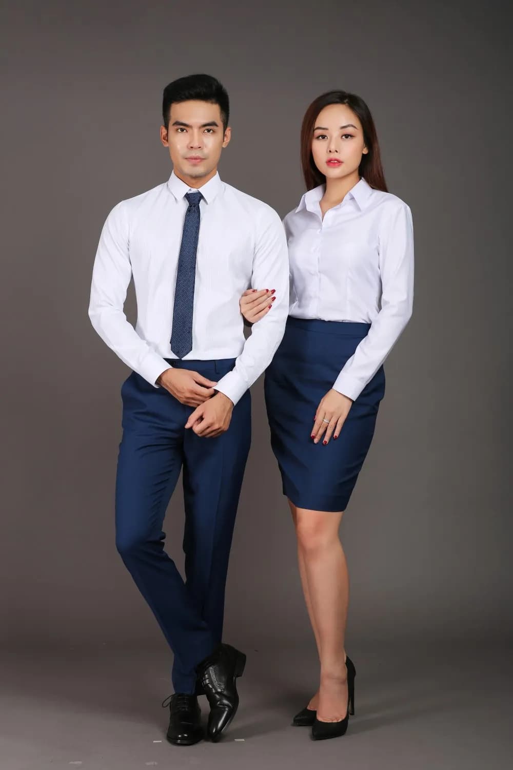 Công sở sắc xanh — Mon Amie