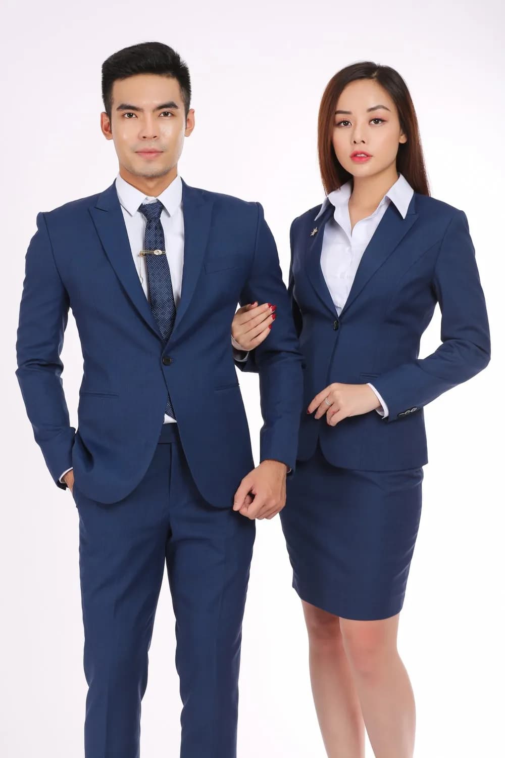 Công sở sắc xanh — Mon Amie