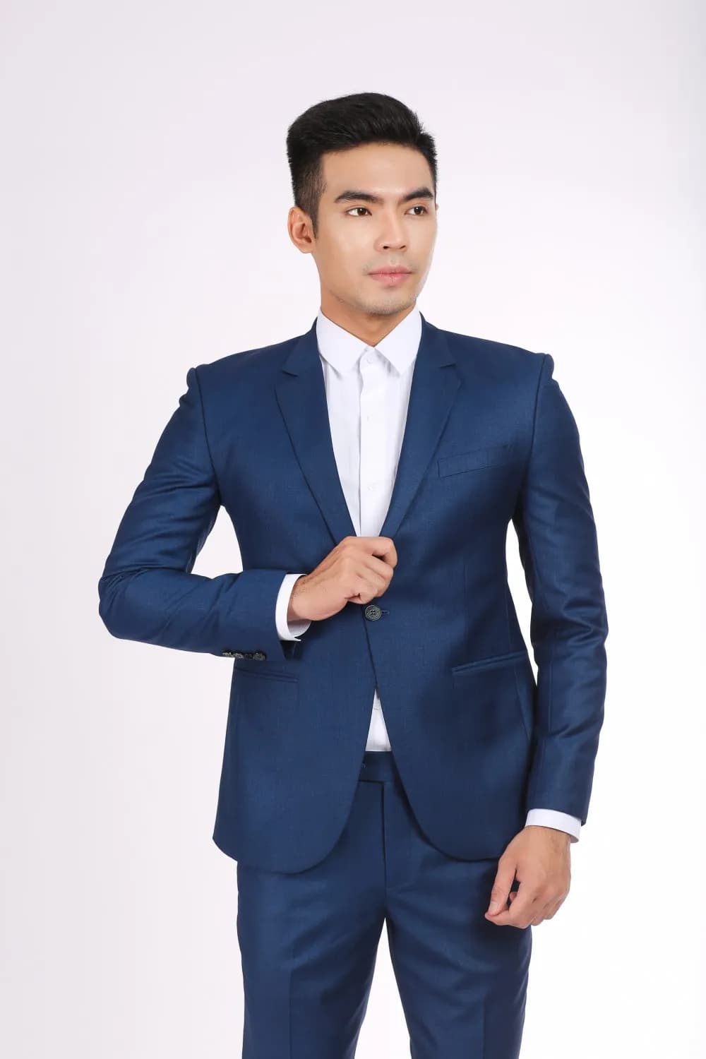 Công sở sắc xanh — Mon Amie