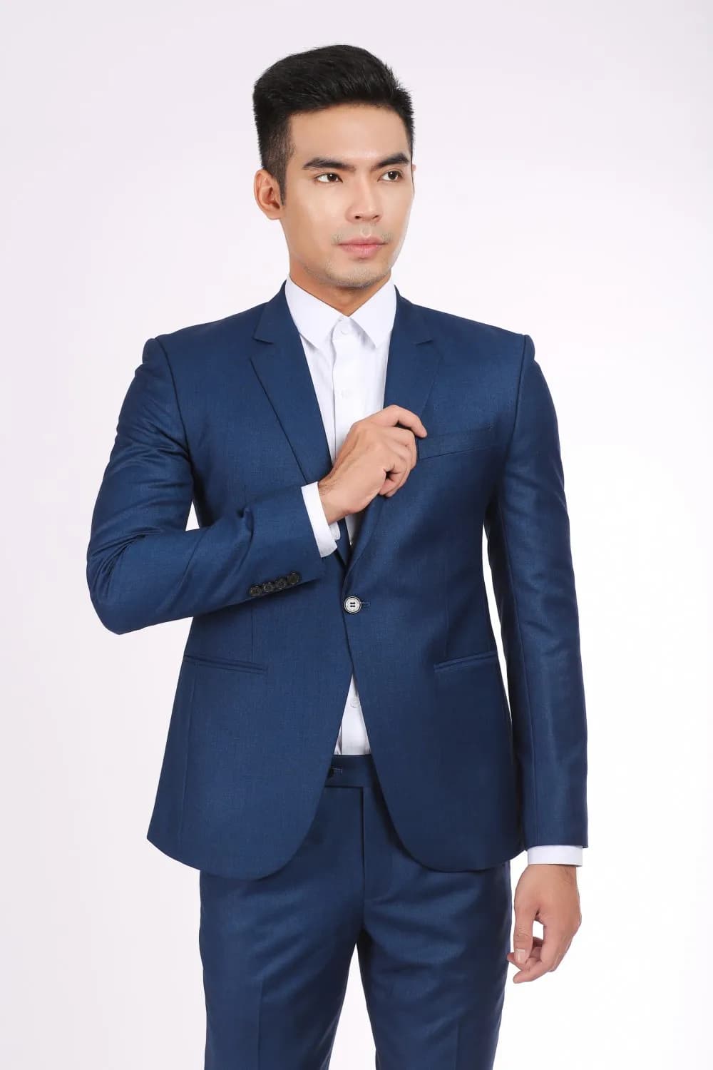 Công sở sắc xanh — Mon Amie