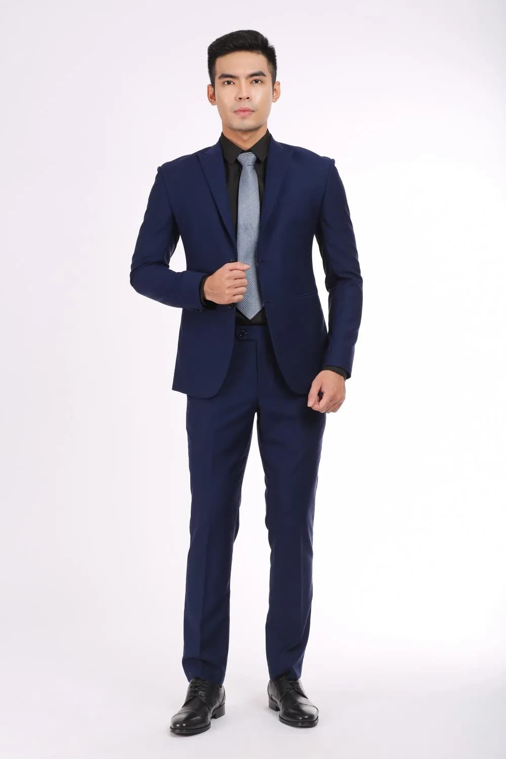 Công sở sắc xanh — Mon Amie
