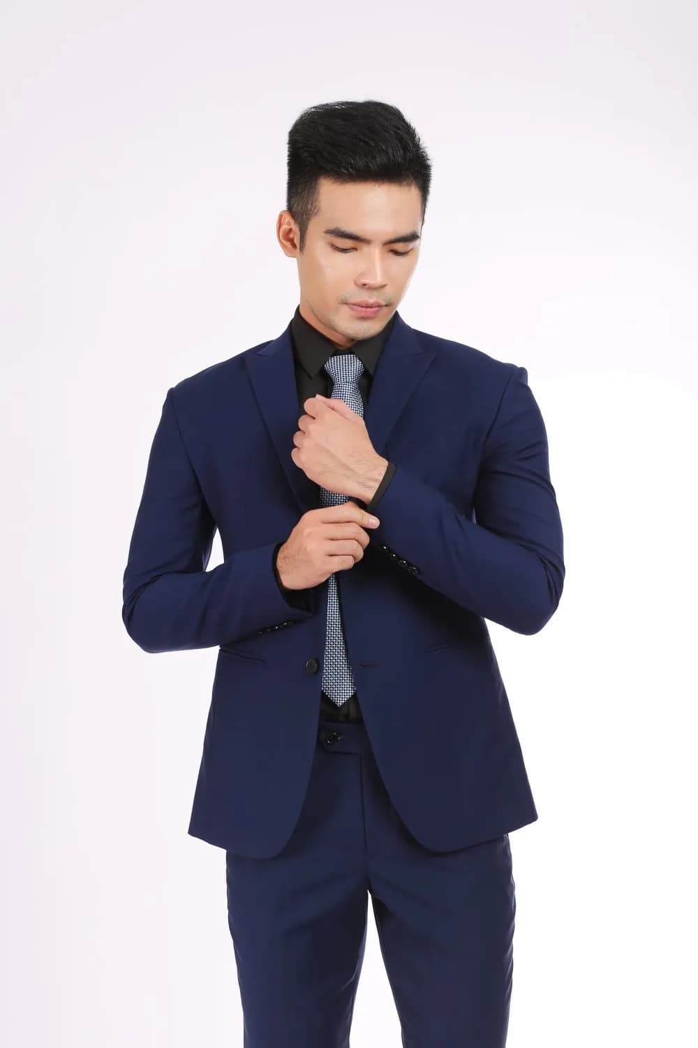 Công sở sắc xanh — Mon Amie