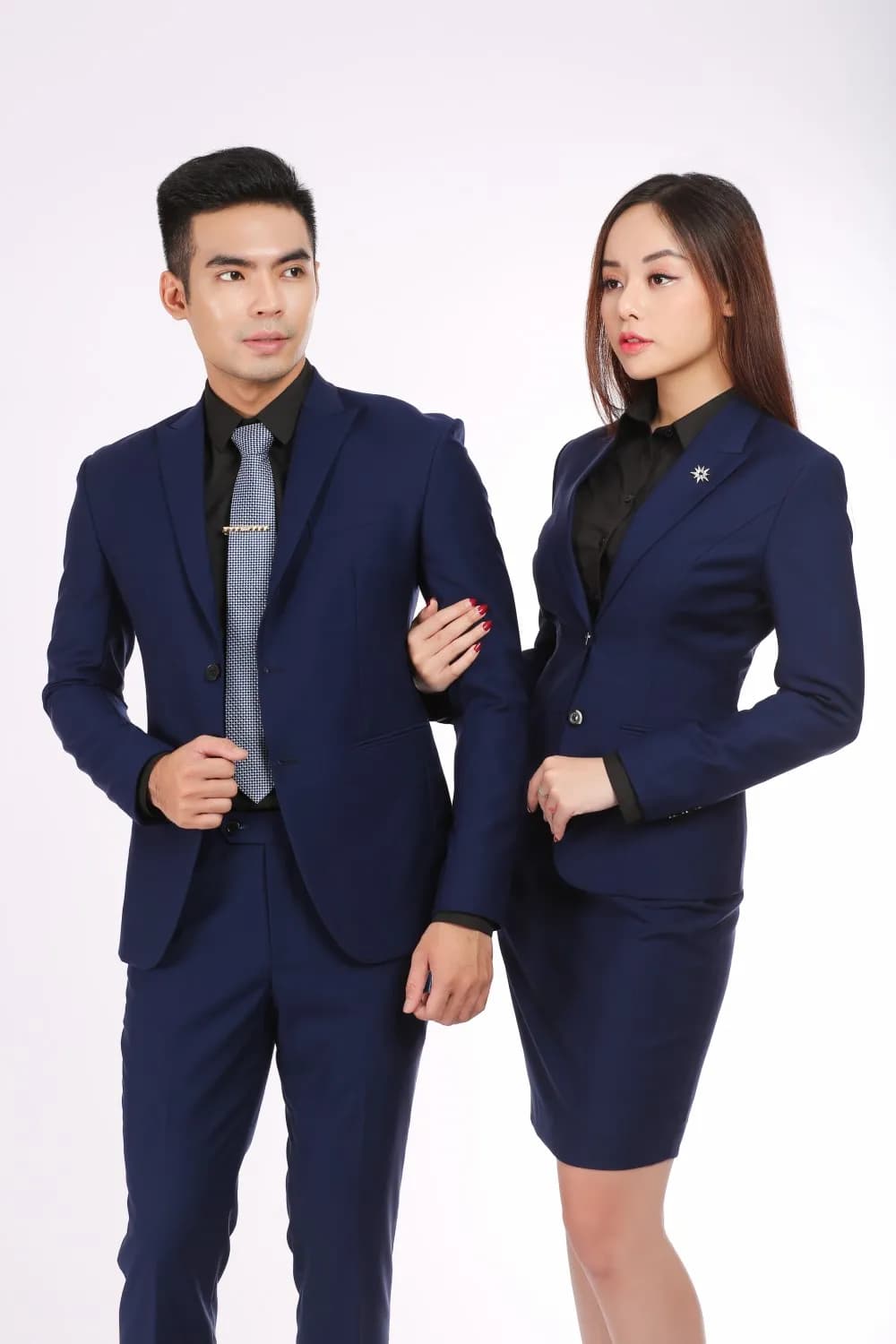 Công sở sắc xanh — Mon Amie