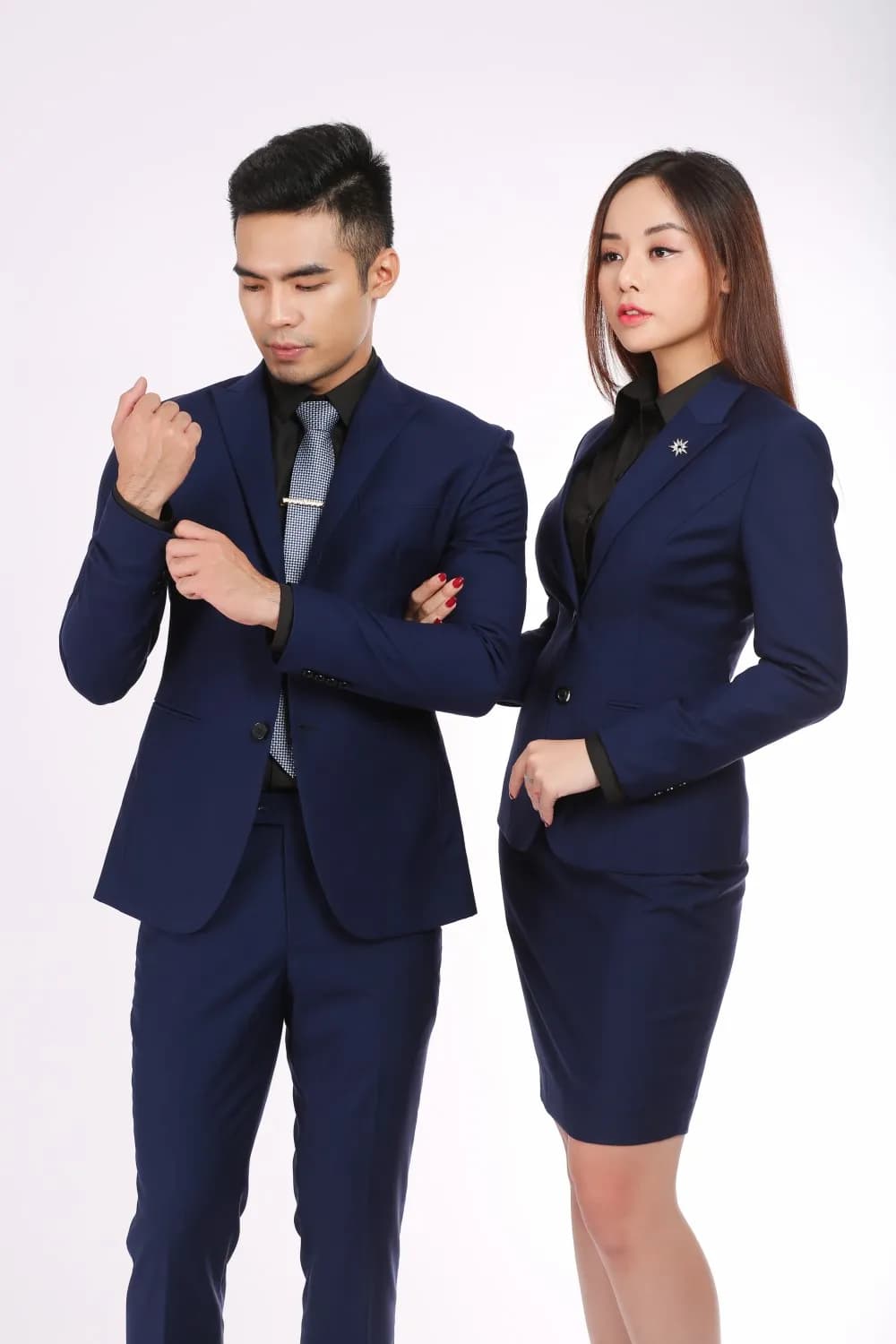 Công sở sắc xanh — Mon Amie