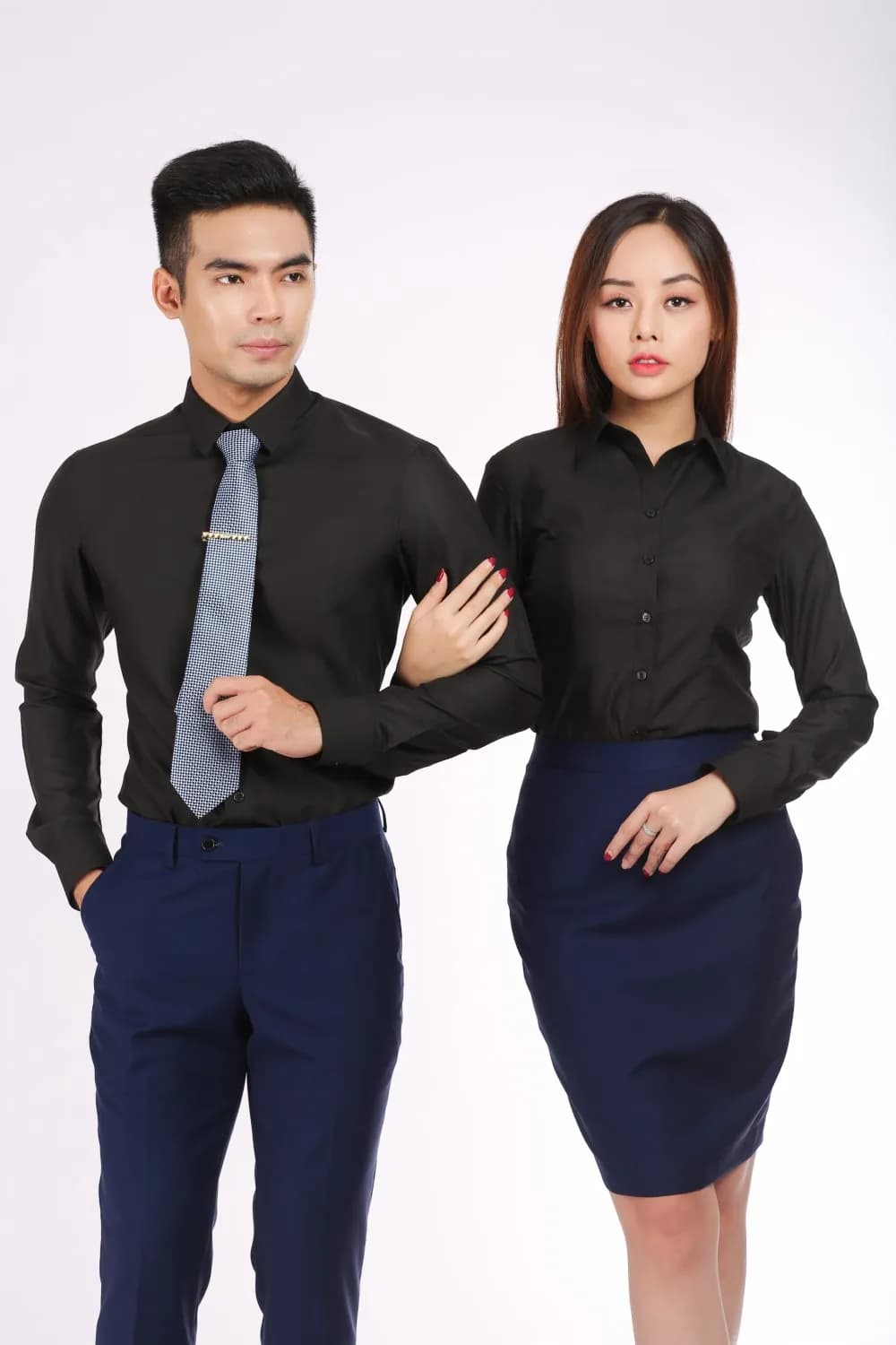 Công sở sắc xanh — Mon Amie