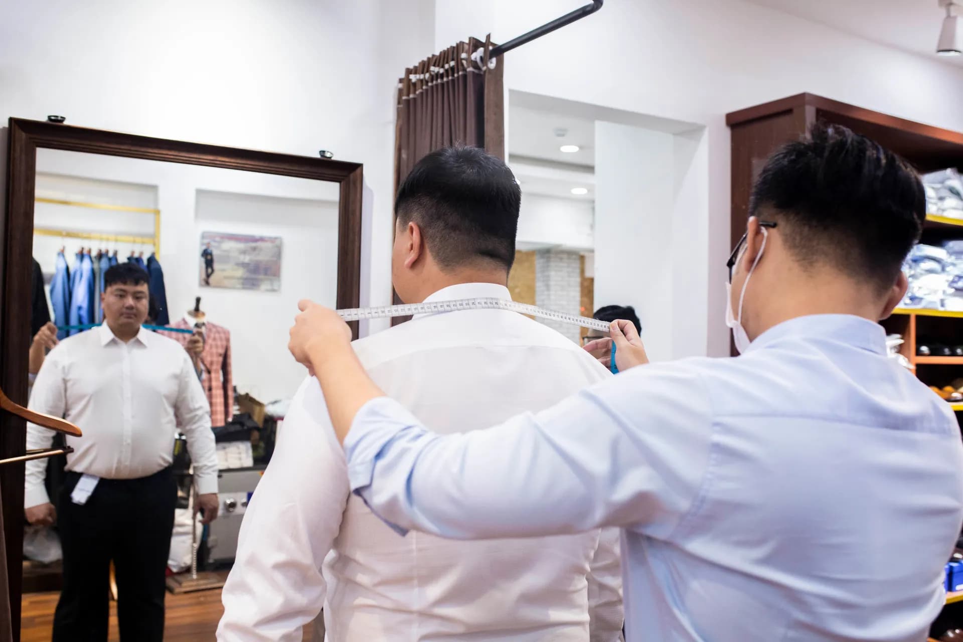 Phóng sự tại showroom — Mon Amie