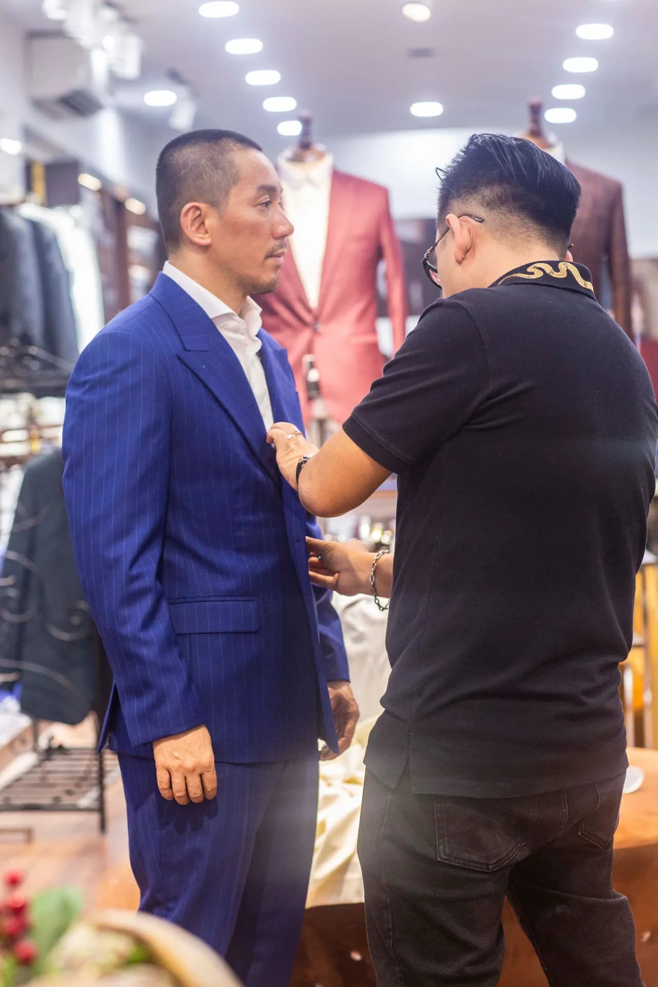Phóng sự tại showroom — Mon Amie