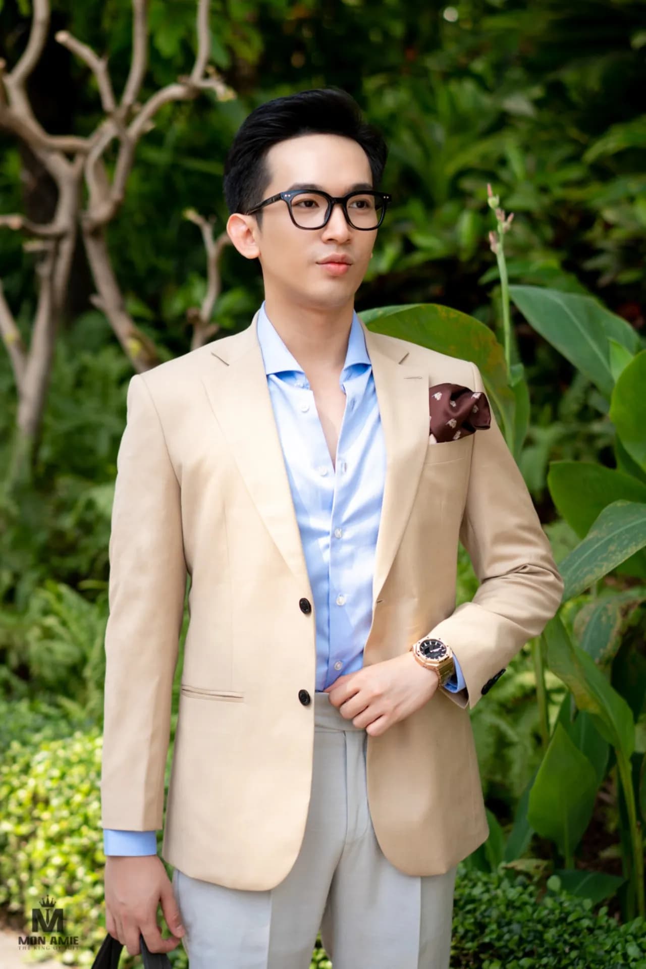 Sài Gòn Đô Thị — Mon Amie