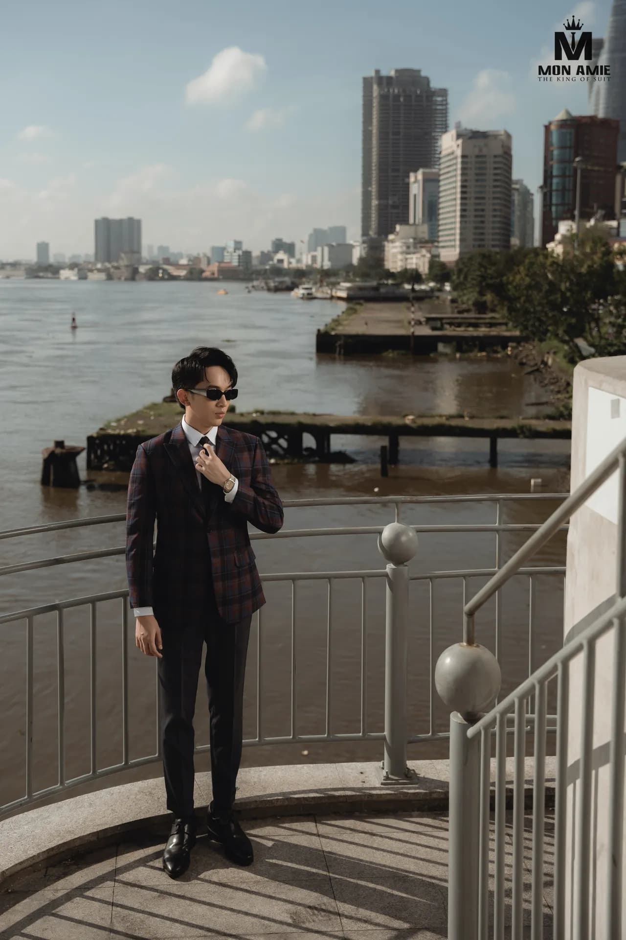 Sài Gòn Đô Thị — Mon Amie