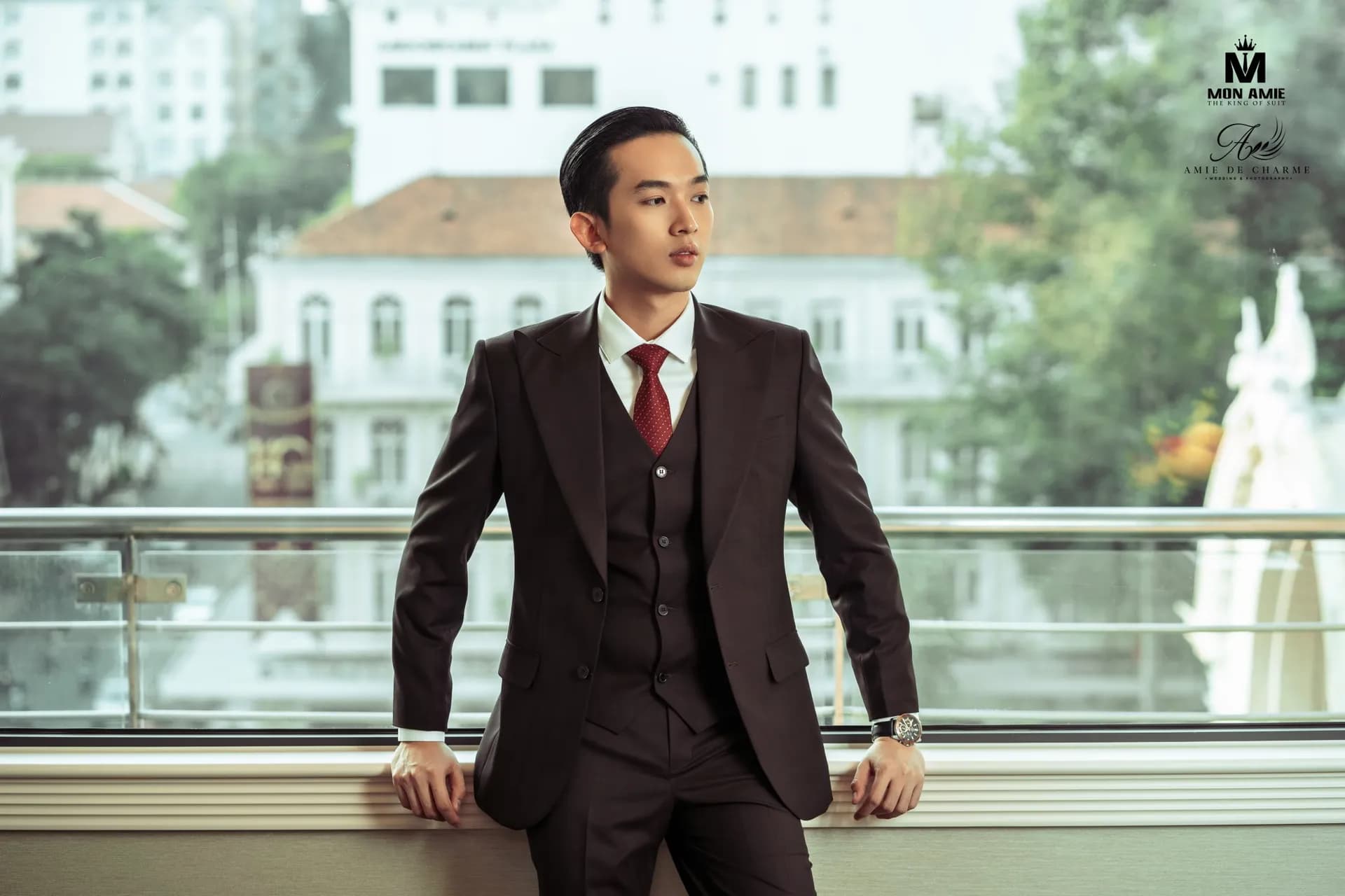 Sài Gòn Đô Thị — Mon Amie