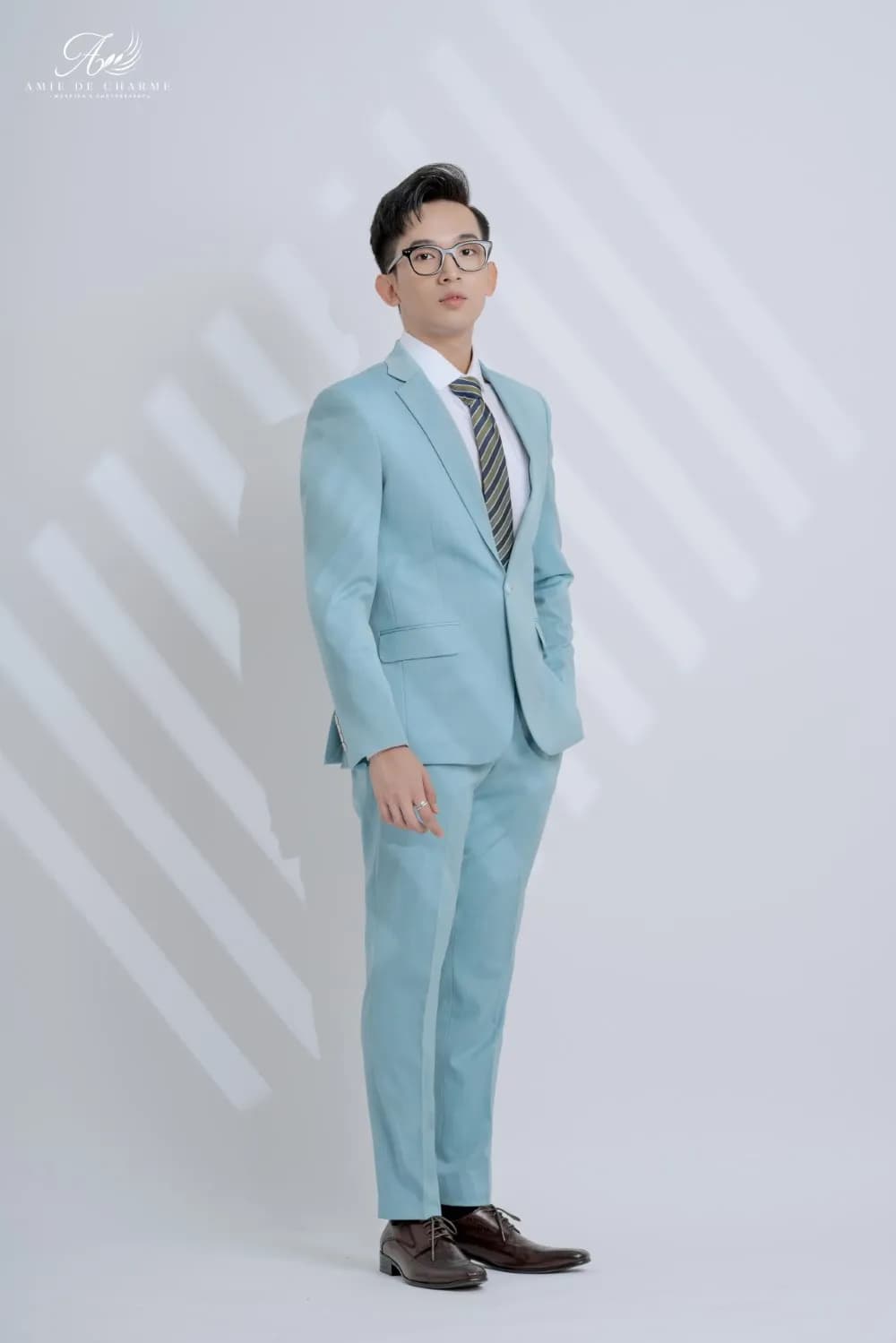 Sài Gòn Đô Thị — Mon Amie
