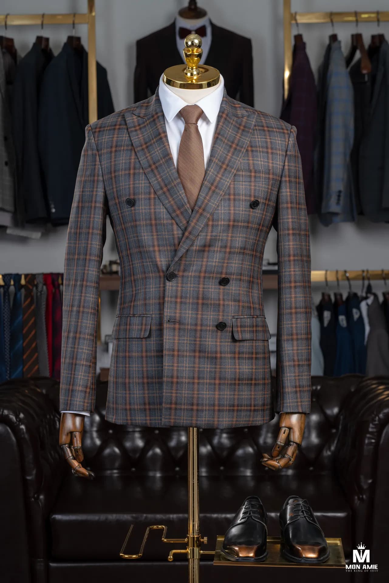 Suit Nam — Mon Amie