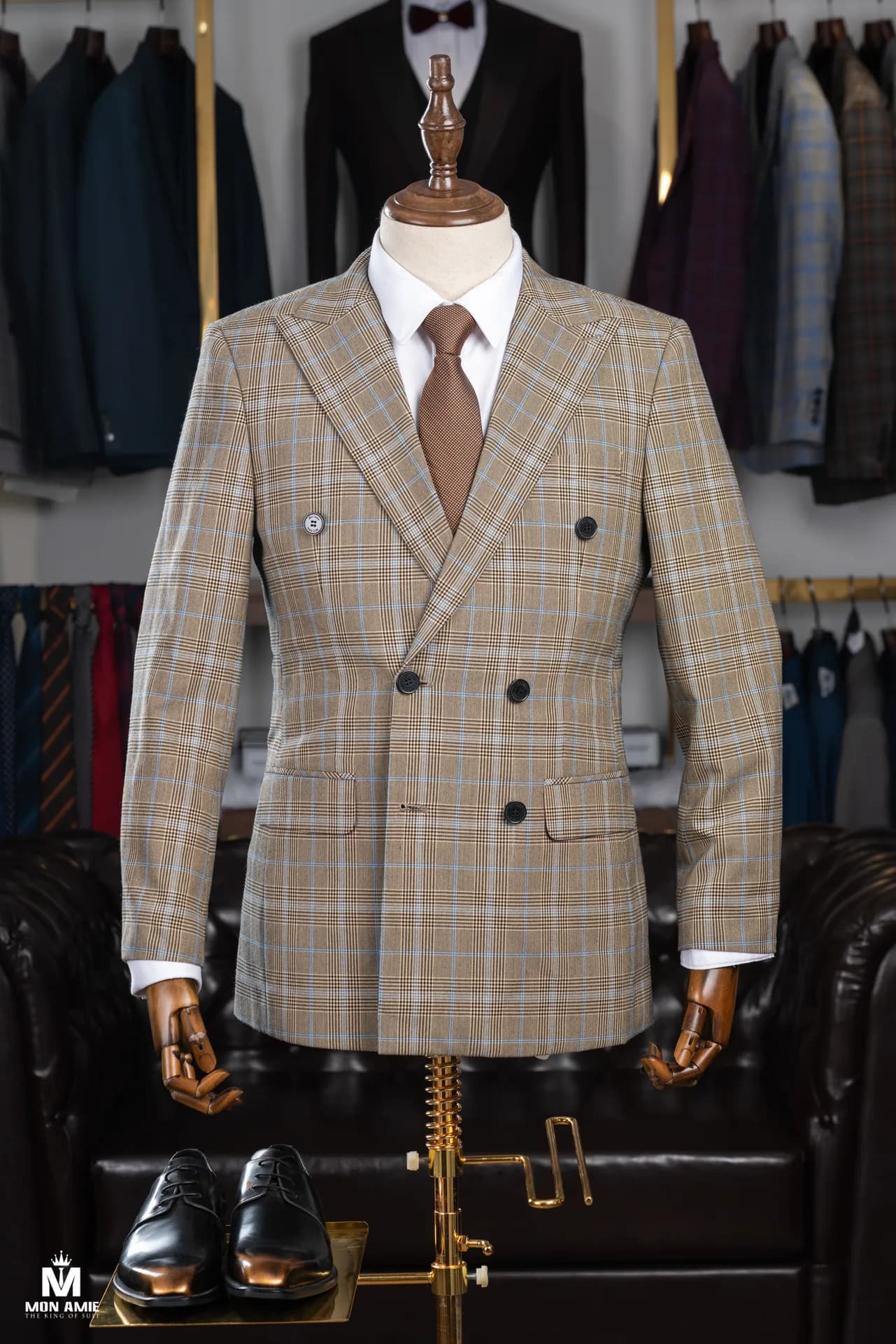 Suit Nam — Mon Amie