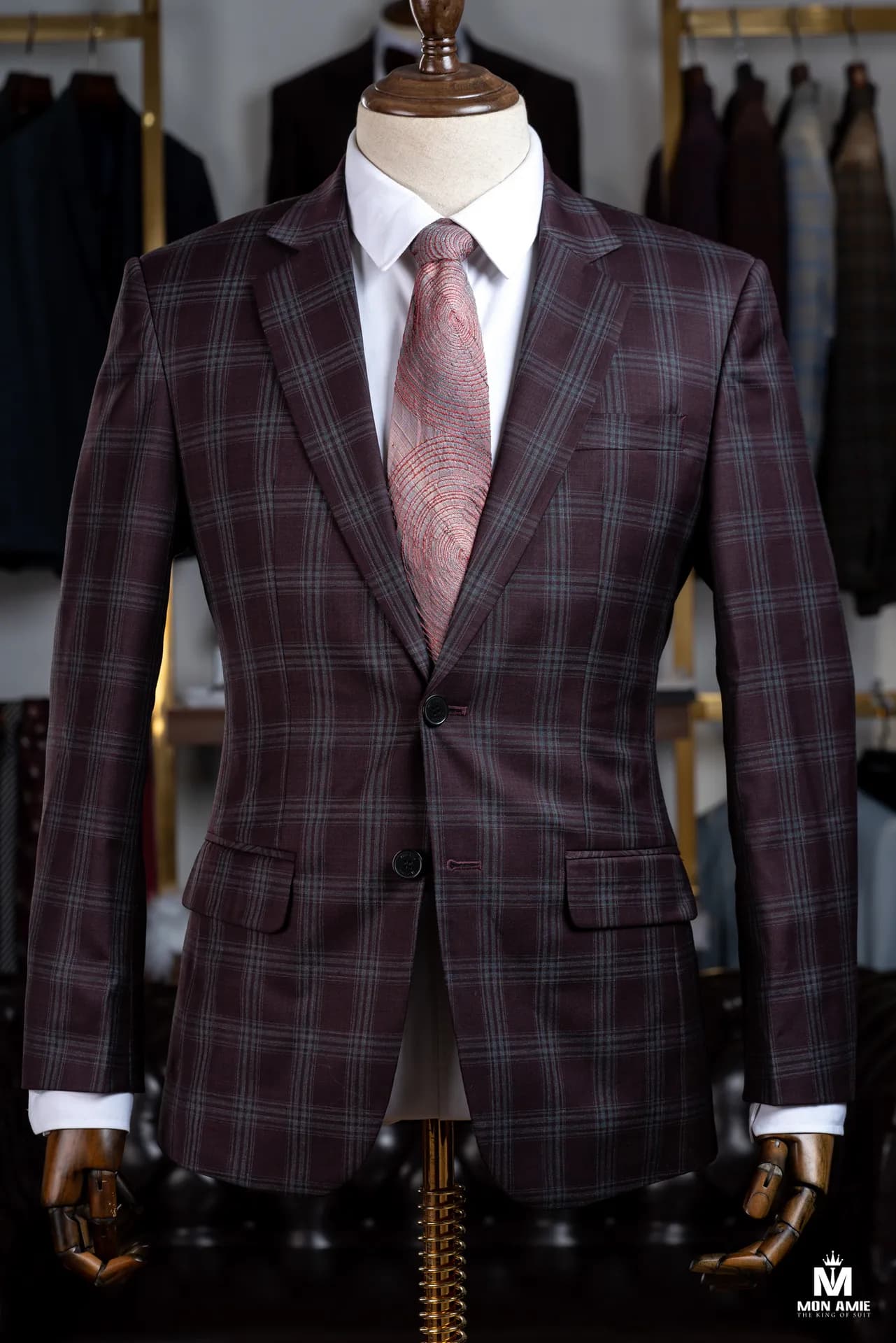 Suit Nam — Mon Amie