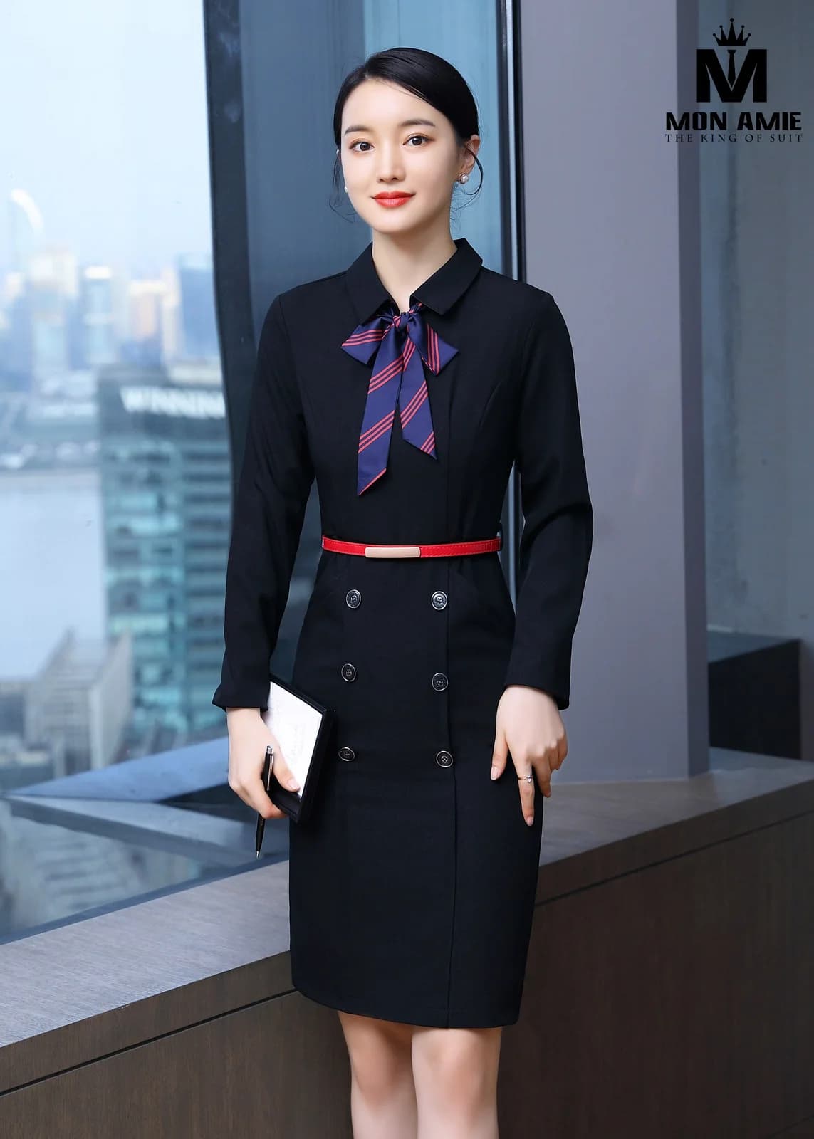 Đầm Đen Cổ Sơ Mi Hai Hàng Cúc Nơ Sọc Đai Đỏ