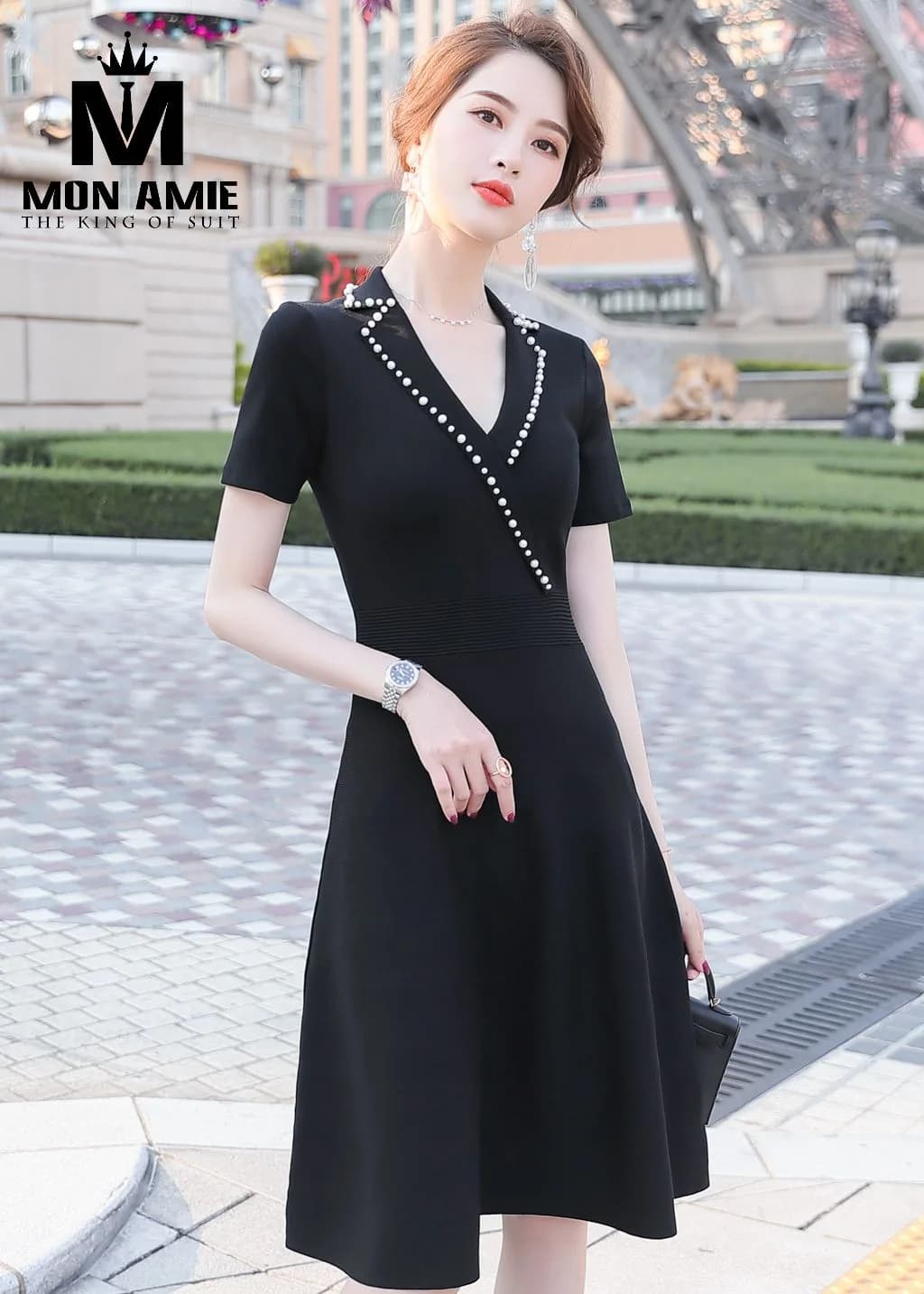Đầm Công Sở Đen Cổ Vest Đính Ngọc Trai Xòe Nhẹ (DN-024)