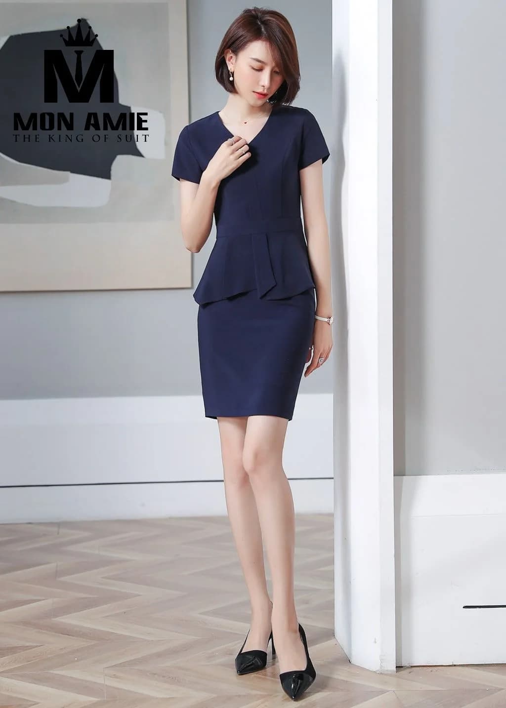 Đầm Peplum Xanh Navy Cổ V Tay Ngắn