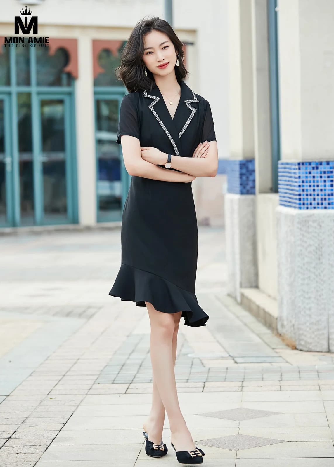Đầm Cổ Vest Đen Viền Tweed Đuôi Cá
