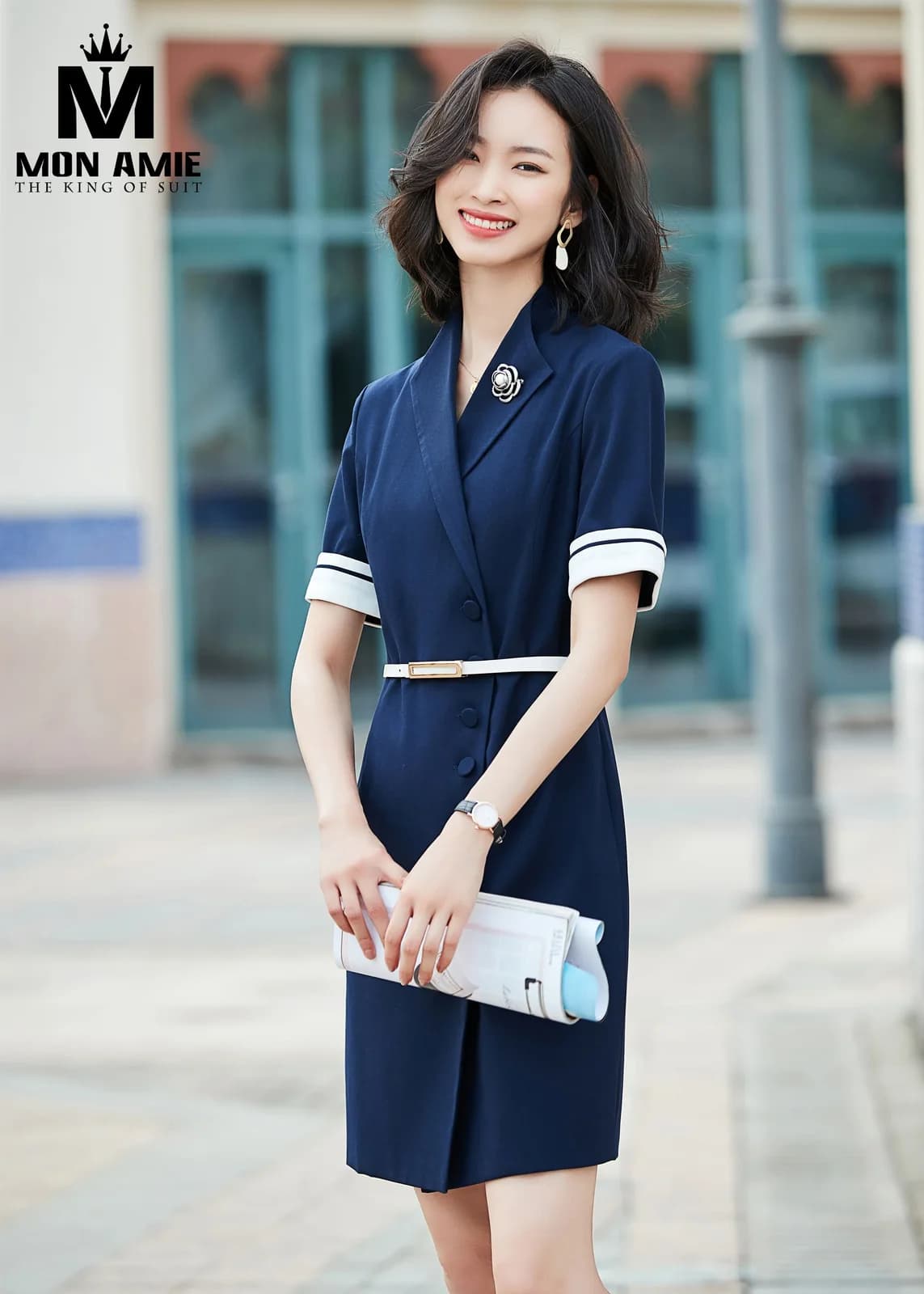 Đầm Vest Xanh Navy Cài Khuy Tay Phối Trắng