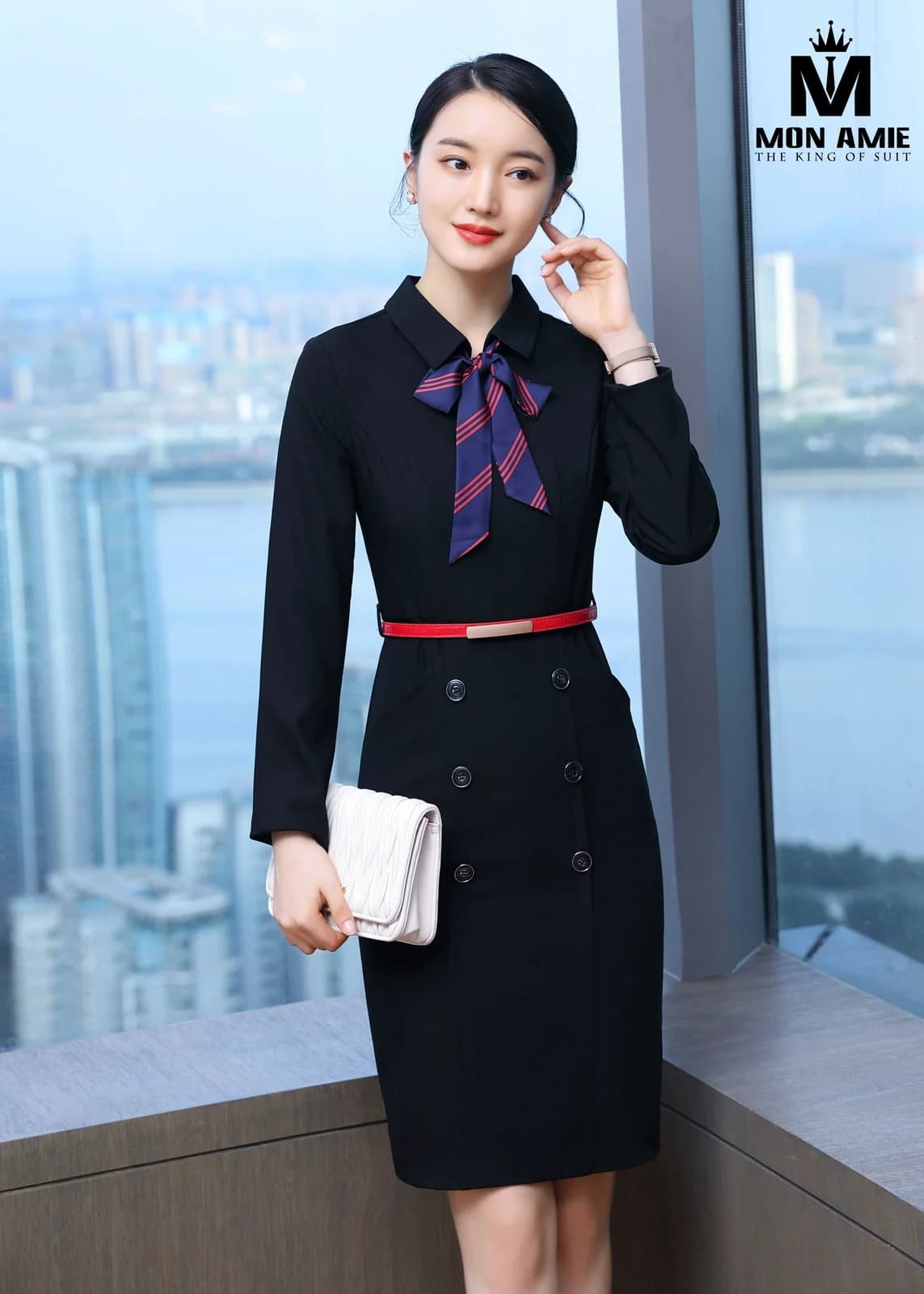 Đầm Đen Cổ Sơ Mi Hai Hàng Cúc Nơ Sọc Đai Đỏ (DN-079)