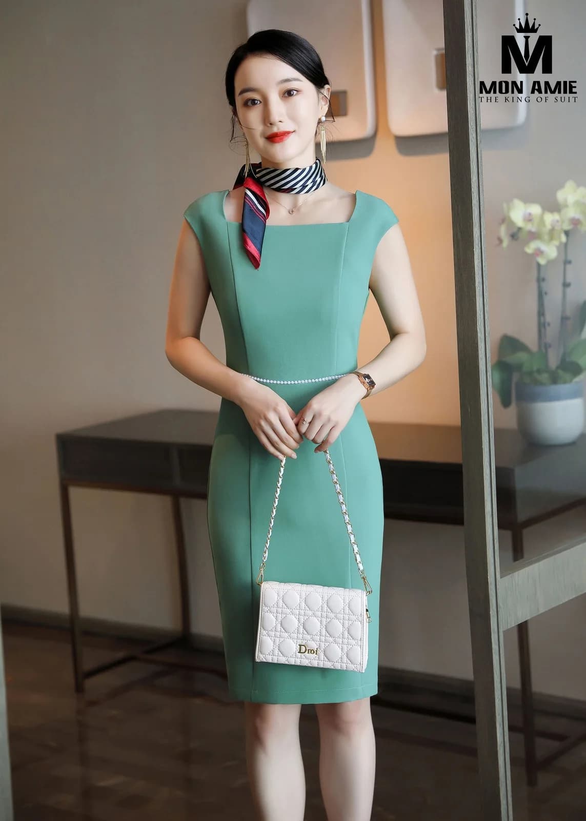Đầm Xanh Bạc Hà Cổ Vuông Tay Cánh Tiên Viền Ngọc Trai