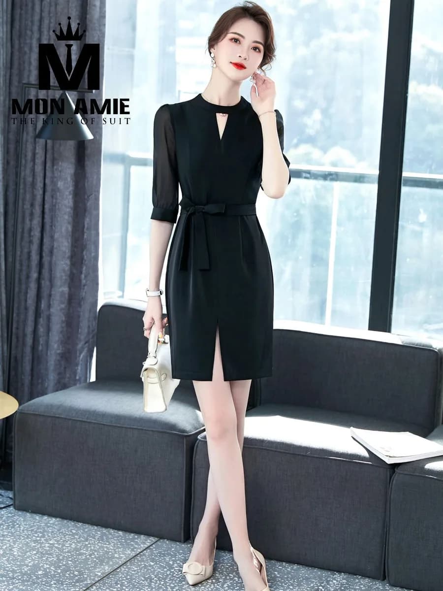 Đầm Đen Cổ Trụ Tay Voan Lỡ Thắt Nơ Eo