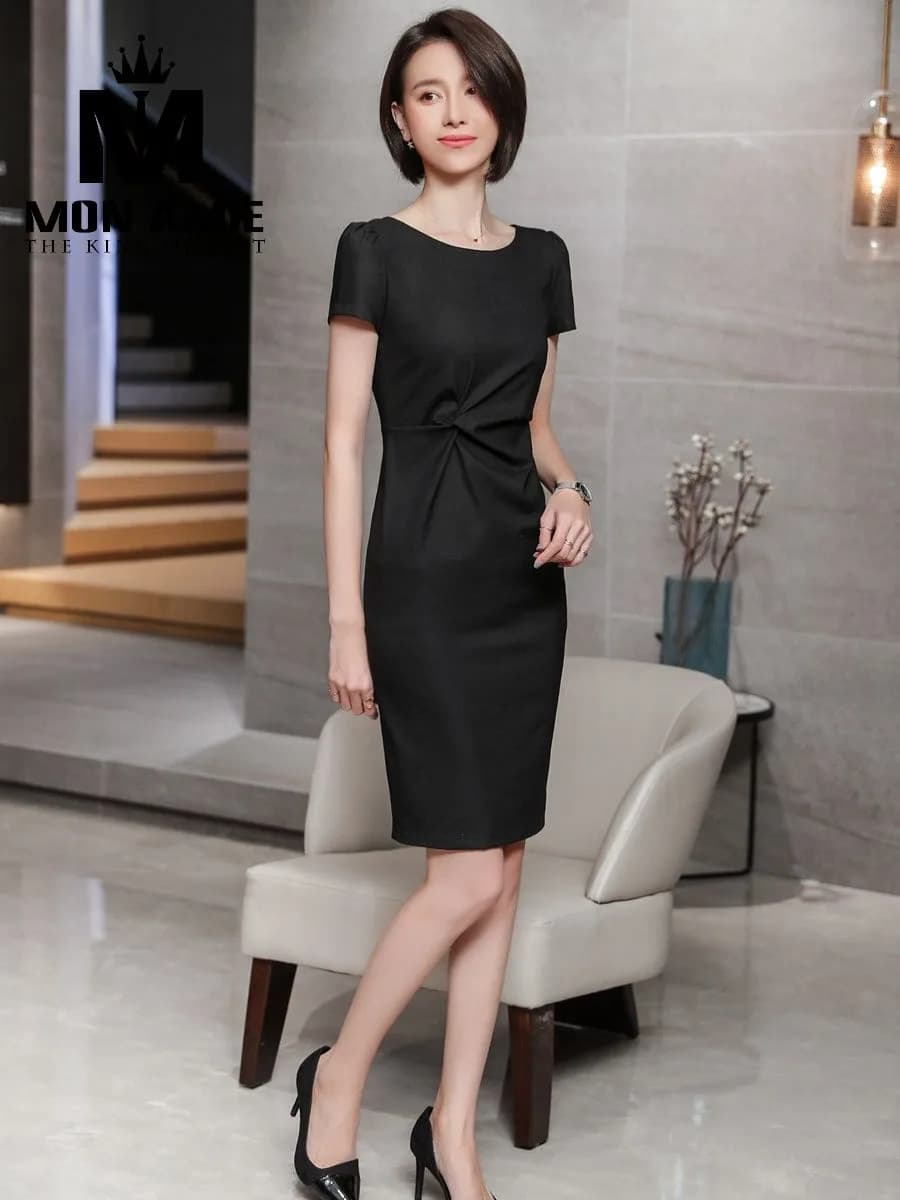 Đầm Công Sở Đen Cổ Tròn Xoắn Eo Tay Bồng Nhẹ