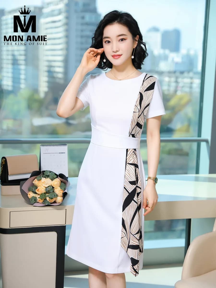 Đầm Trắng Phối Họa Tiết Lá Đen Kem Bản Eo