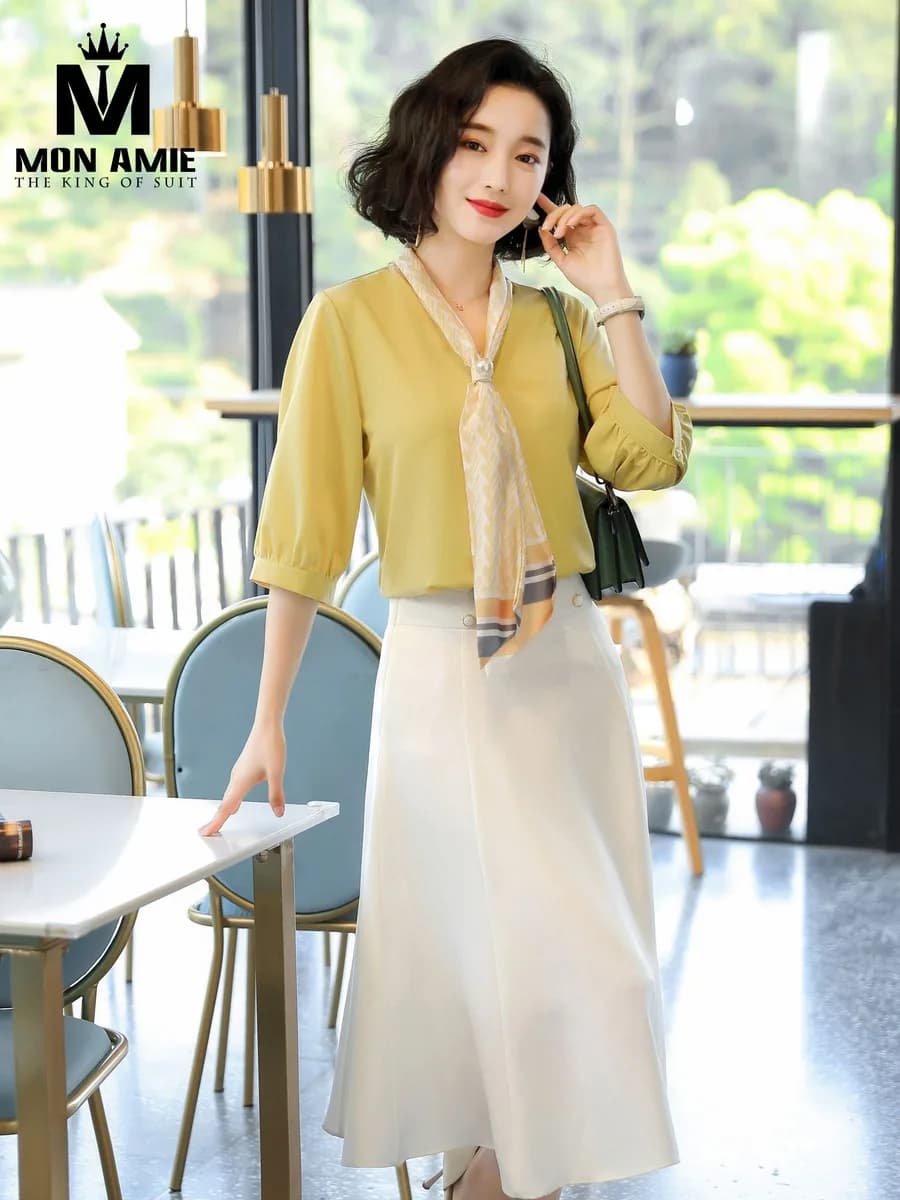 Set Áo Vàng Mù Tạt Thắt Khăn Chân Váy Xòe Kem