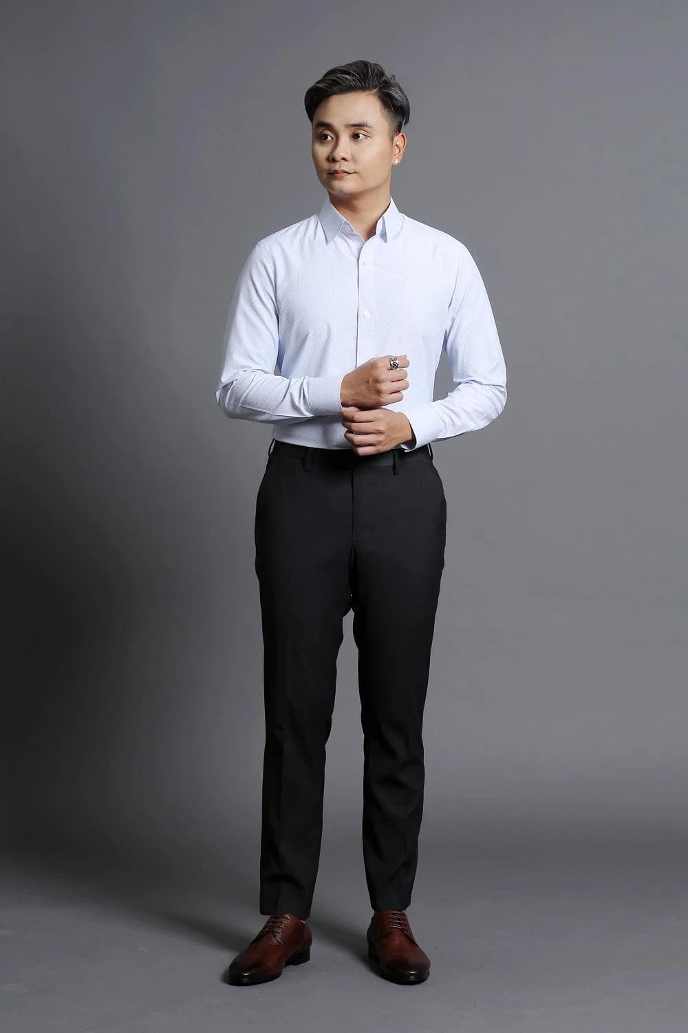 Sơ Mi Trắng Ngọc Vân Chìm