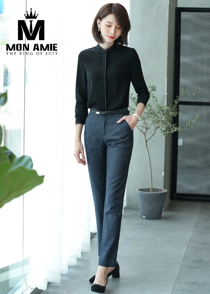 Sơ Mi Nữ Đen Cổ Trụ Viền Mảnh Nẹp Giấu Khuy