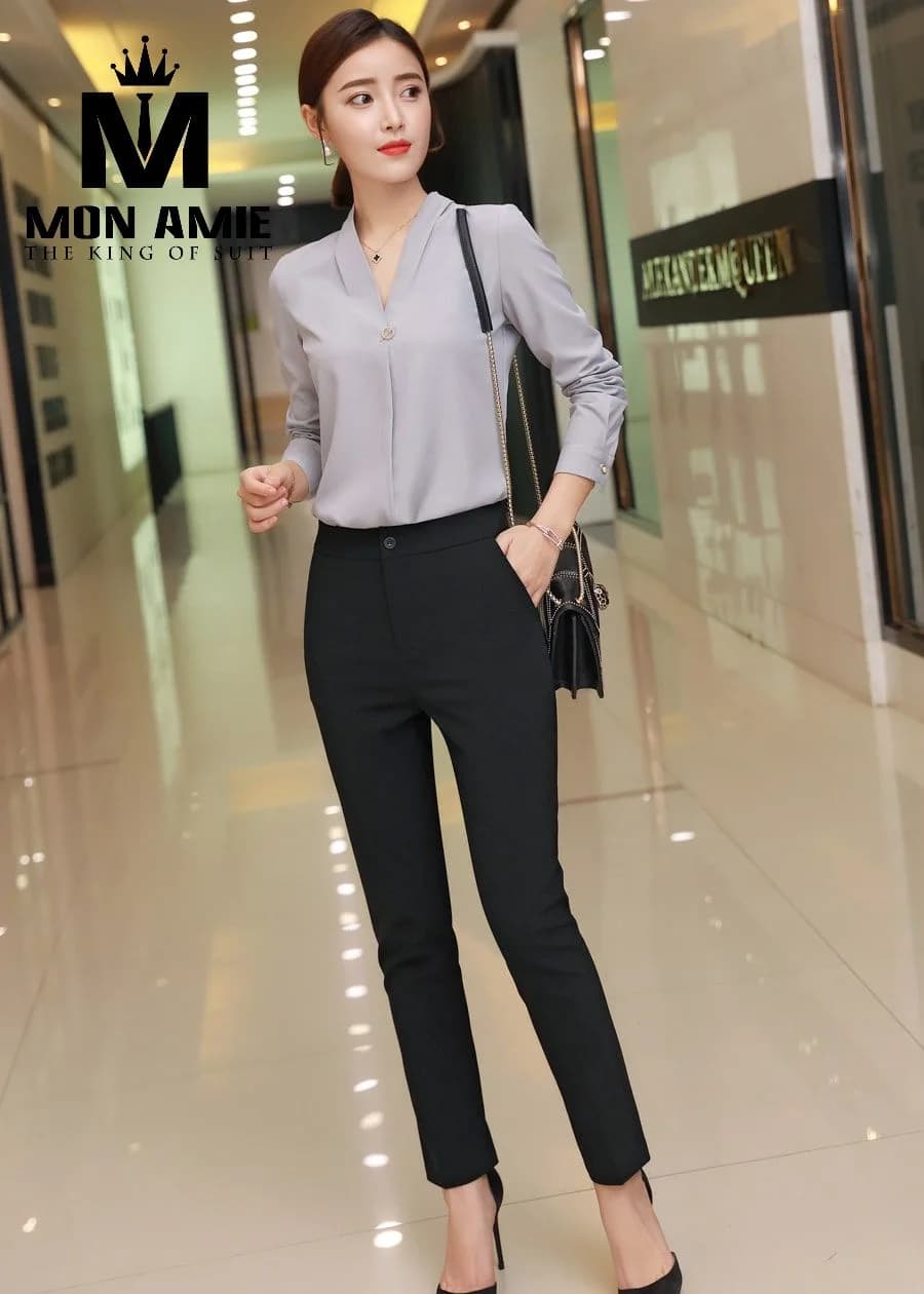 Sơ Mi Nữ Xám Tro Cổ V Cài Một Cúc