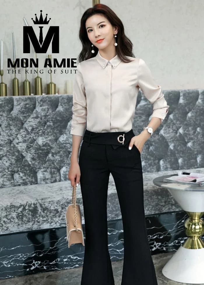 Sơ Mi Nữ Kem Champagne Giấu Nút Cổ Đính Đá