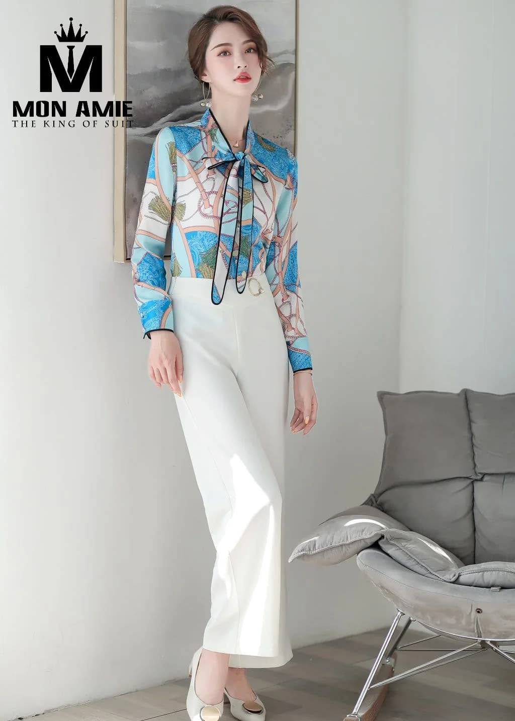 Sơ Mi Nữ Họa Tiết Dây Xích Xanh Ngọc Cổ Nơ Viền Đen