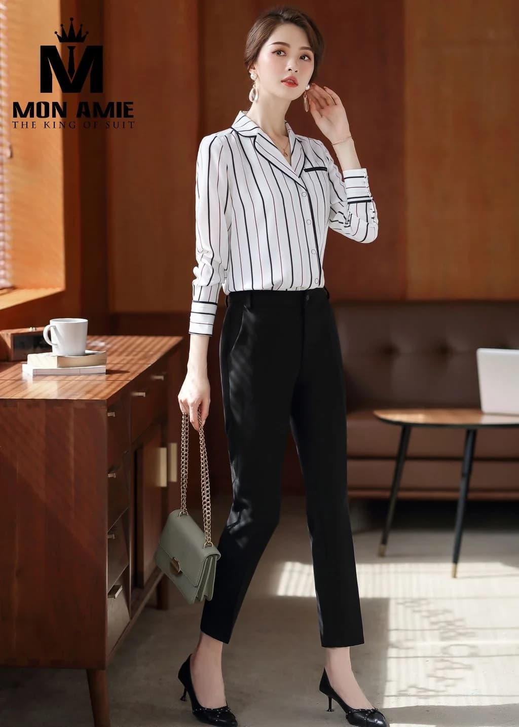 Sơ Mi Nữ Sọc Trắng Đen Cổ Ve Dáng Pyjama