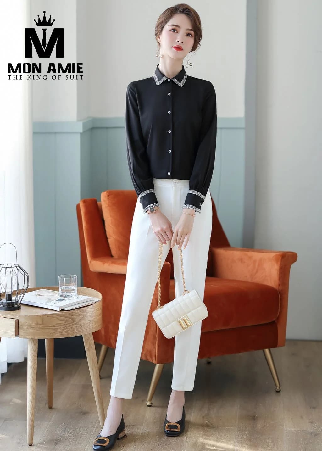 Sơ Mi Nữ Đen Viền Cổ Tay Họa Tiết Ánh Bạc
