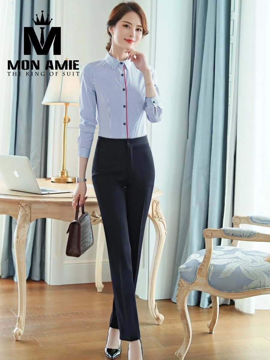 Sơ Mi Nữ Sọc Xanh Nhạt Viền Hồng Đỏ Nẹp Ngực