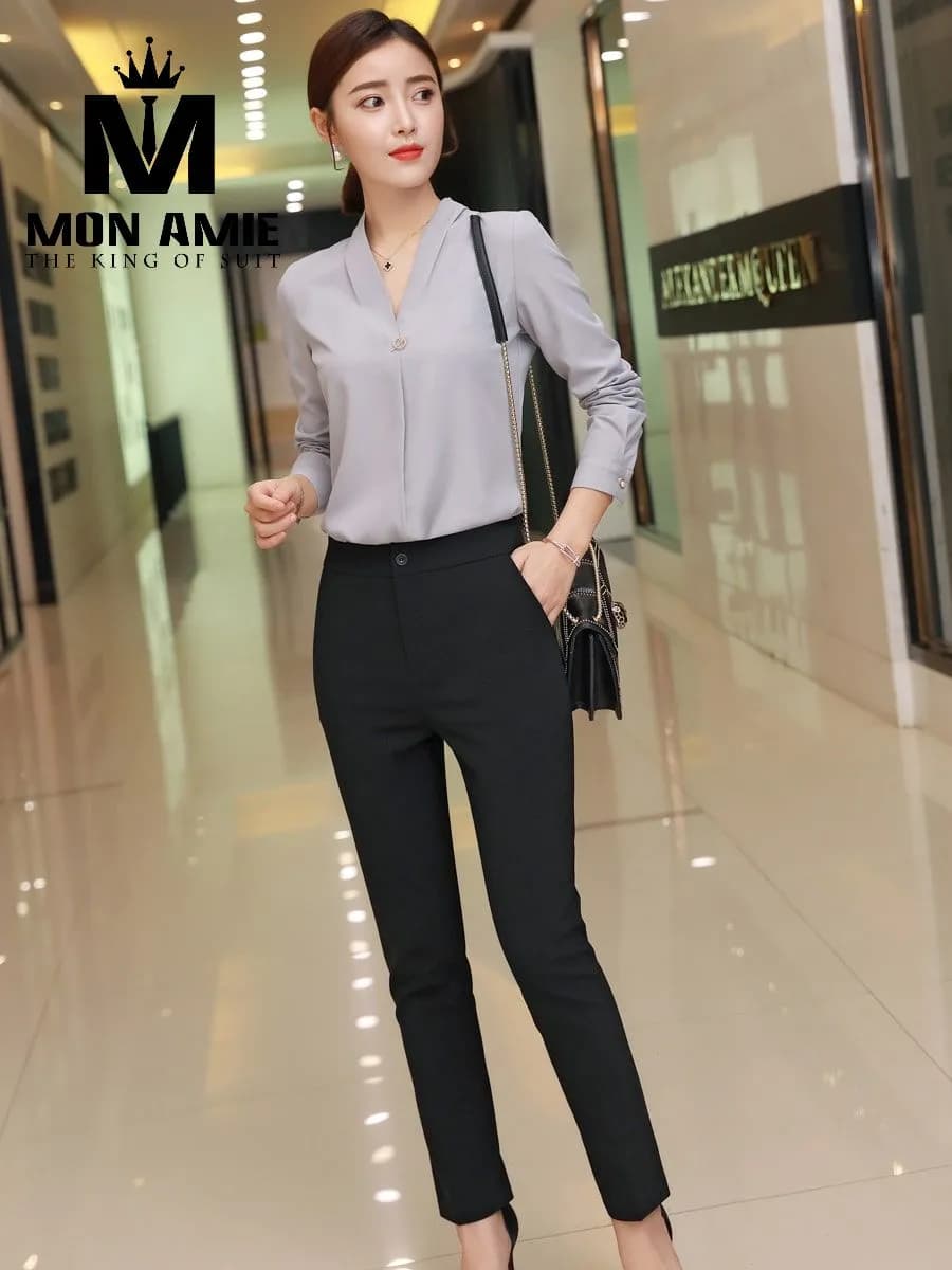 Sơ Mi Nữ Xám Tro Cổ V Cài Một Cúc