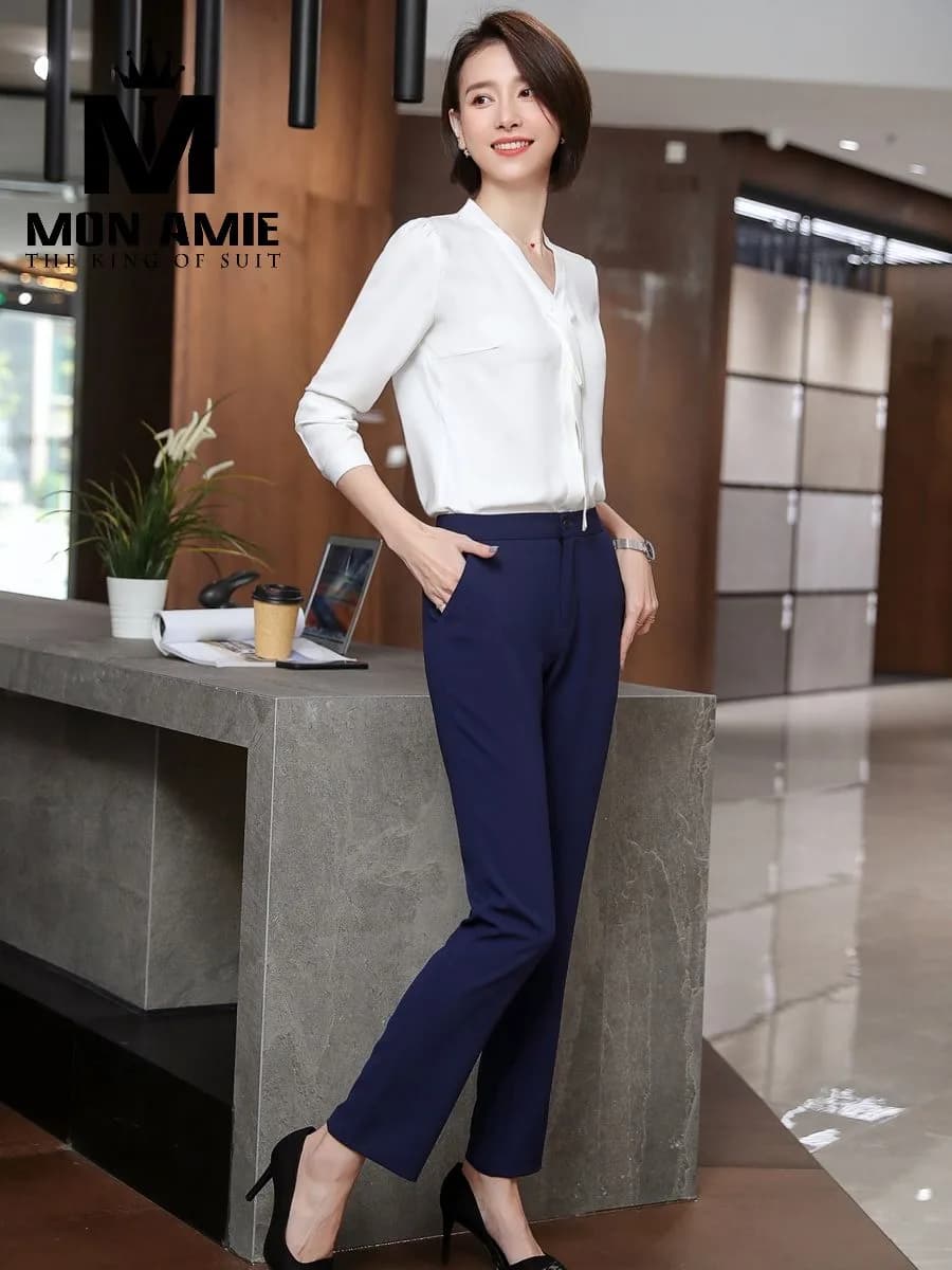 Sơ Mi Nữ Trắng Cổ V Dây Nơ Phối Quần Xanh Navy